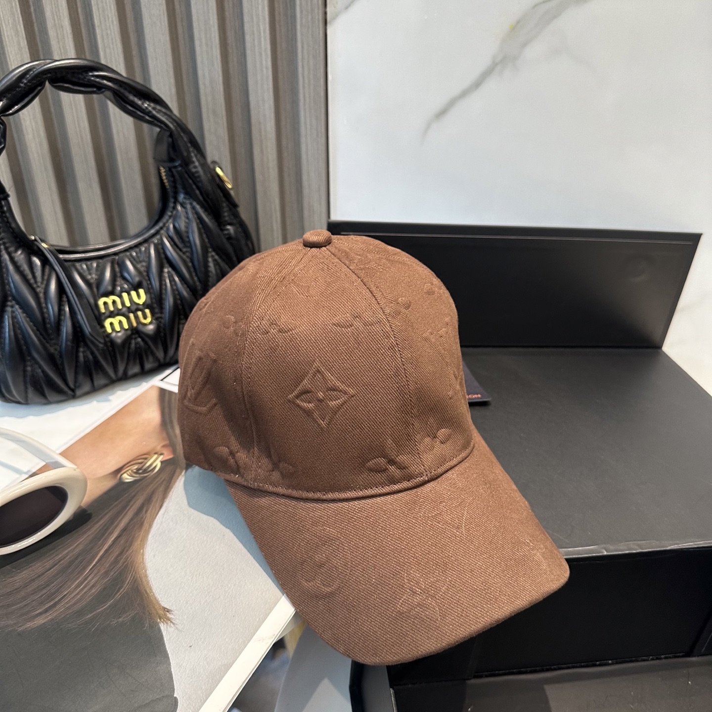 LV 一比一 棕色老花壓紋棒球帽 復古休閒款
