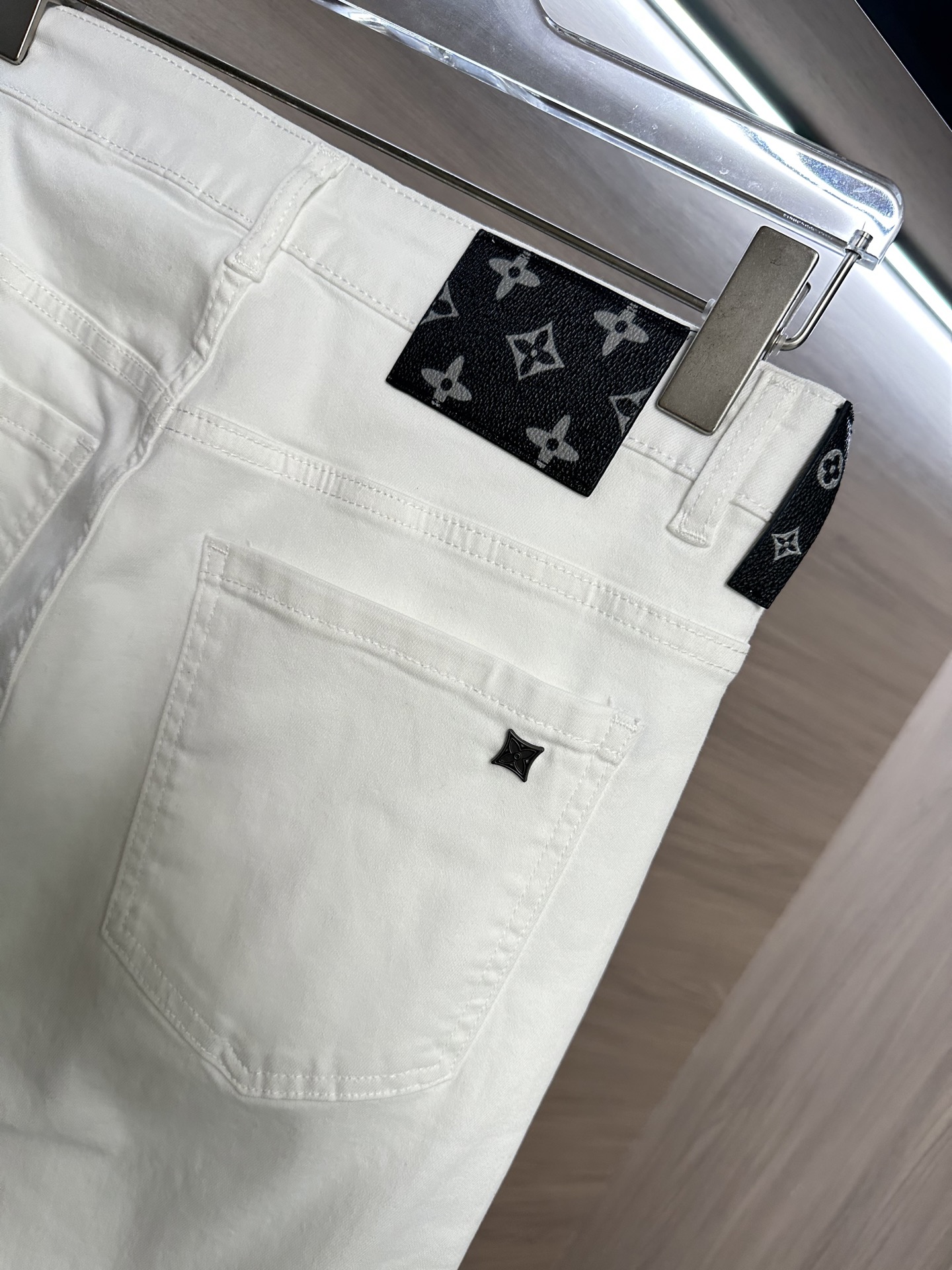LV A貨男士牛仔長褲白色簡約百搭直筒款
