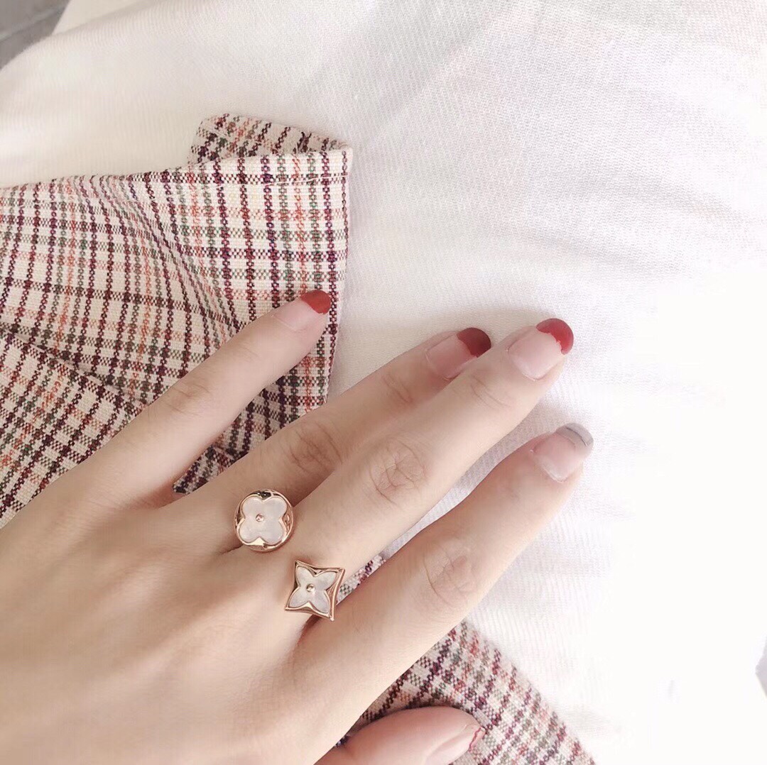 LV A貨女士雙花開口戒指氣質優雅設計輕奢百搭款| 7 LV A貨女士雙花開口戒指氣質優雅設計輕奢百搭款
