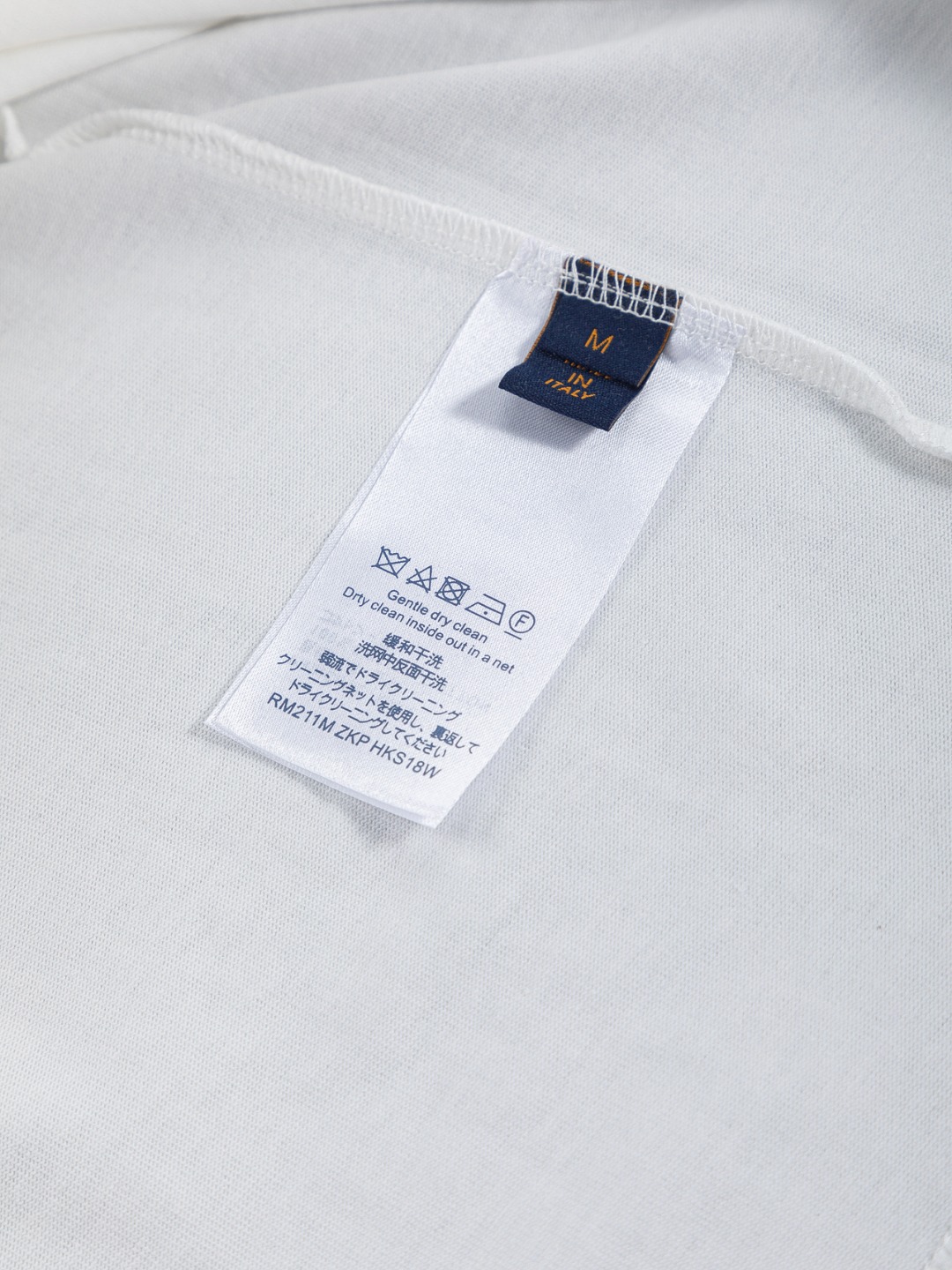 LV 高仿男款刺繡字母Logo短袖T恤 輕奢百搭款