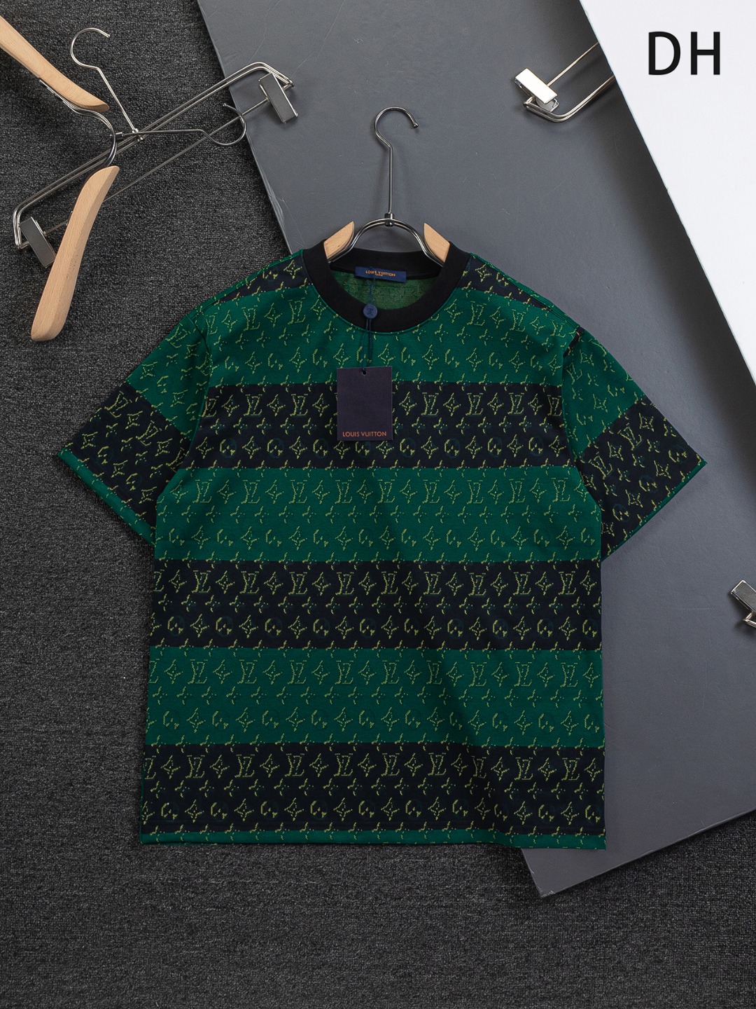 LV A貨綠黑條紋Monogram提花短袖T恤