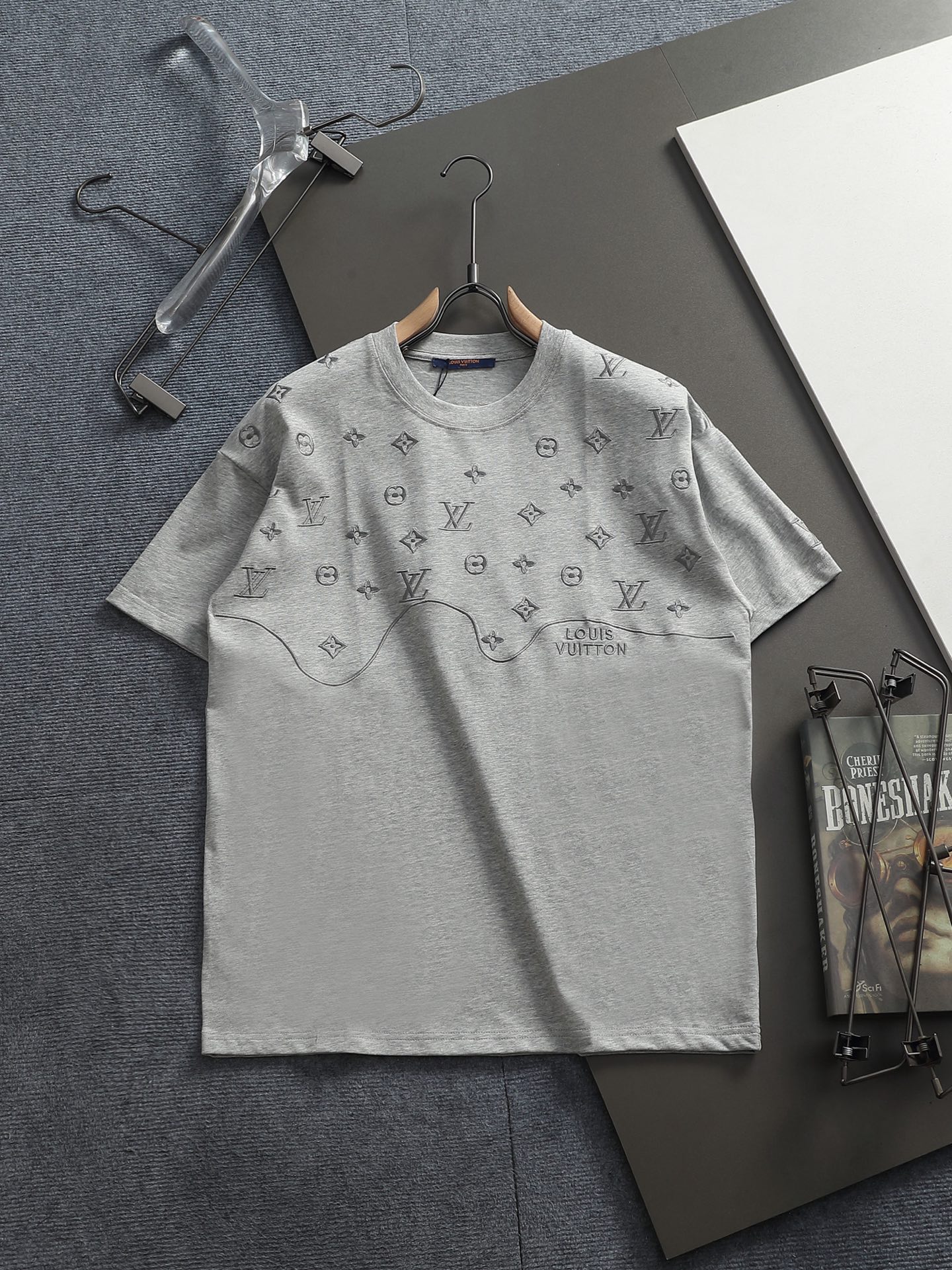 LV高仿立體刺繡Monogram拼接短袖T恤高端精品潮流款