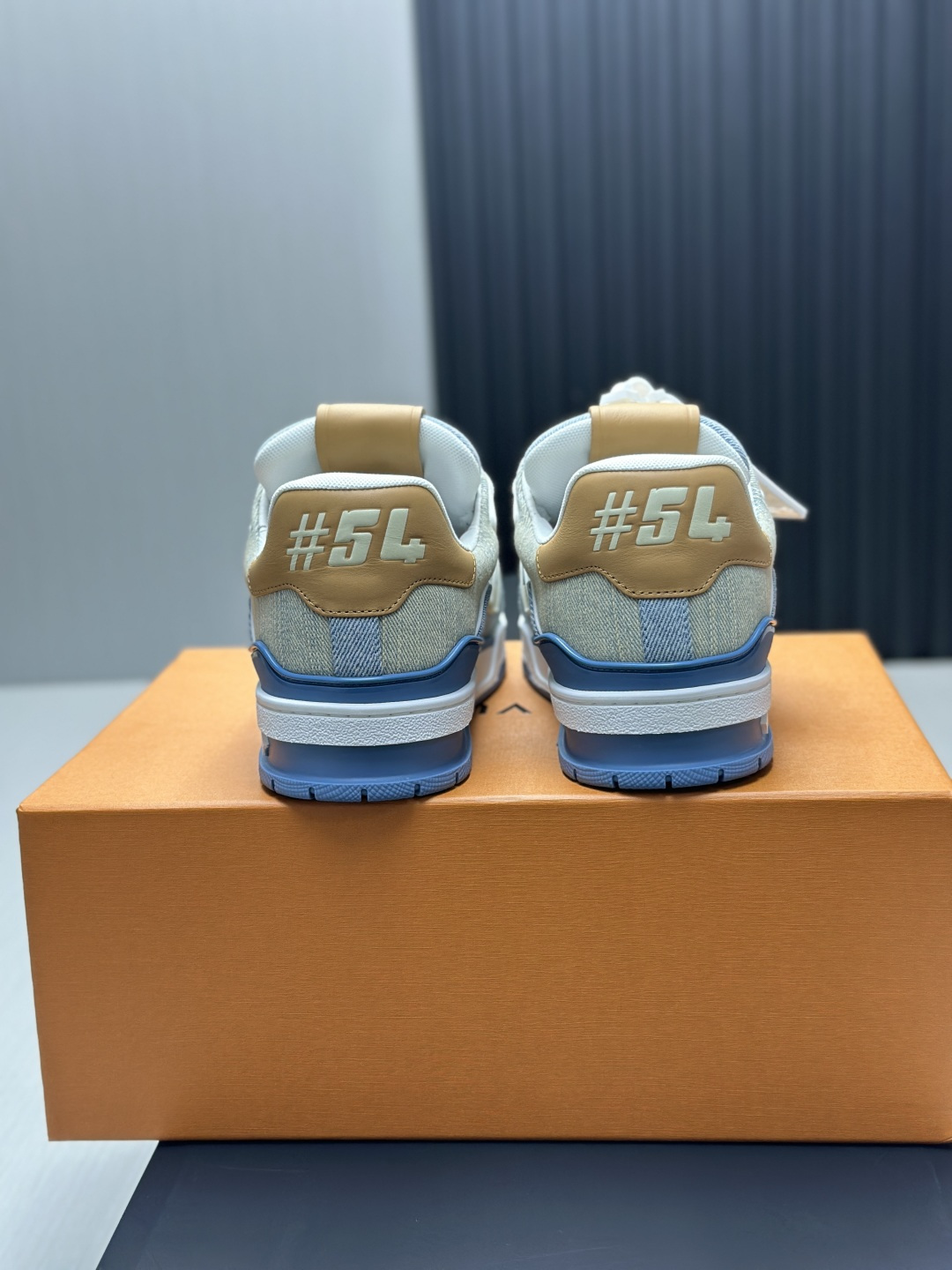 LV 高仿 Trainer 丹寧Monogram藍色拼接運動鞋