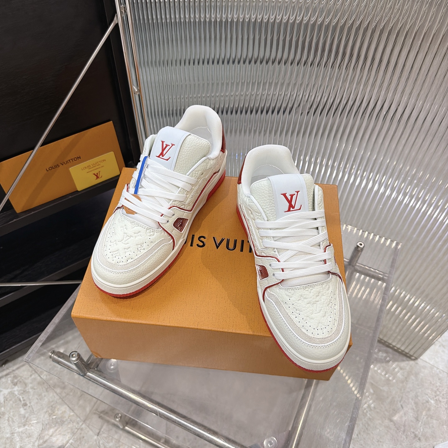LV 原單 Trainer 白紅配色低筒運動鞋 潮流休閒鞋款