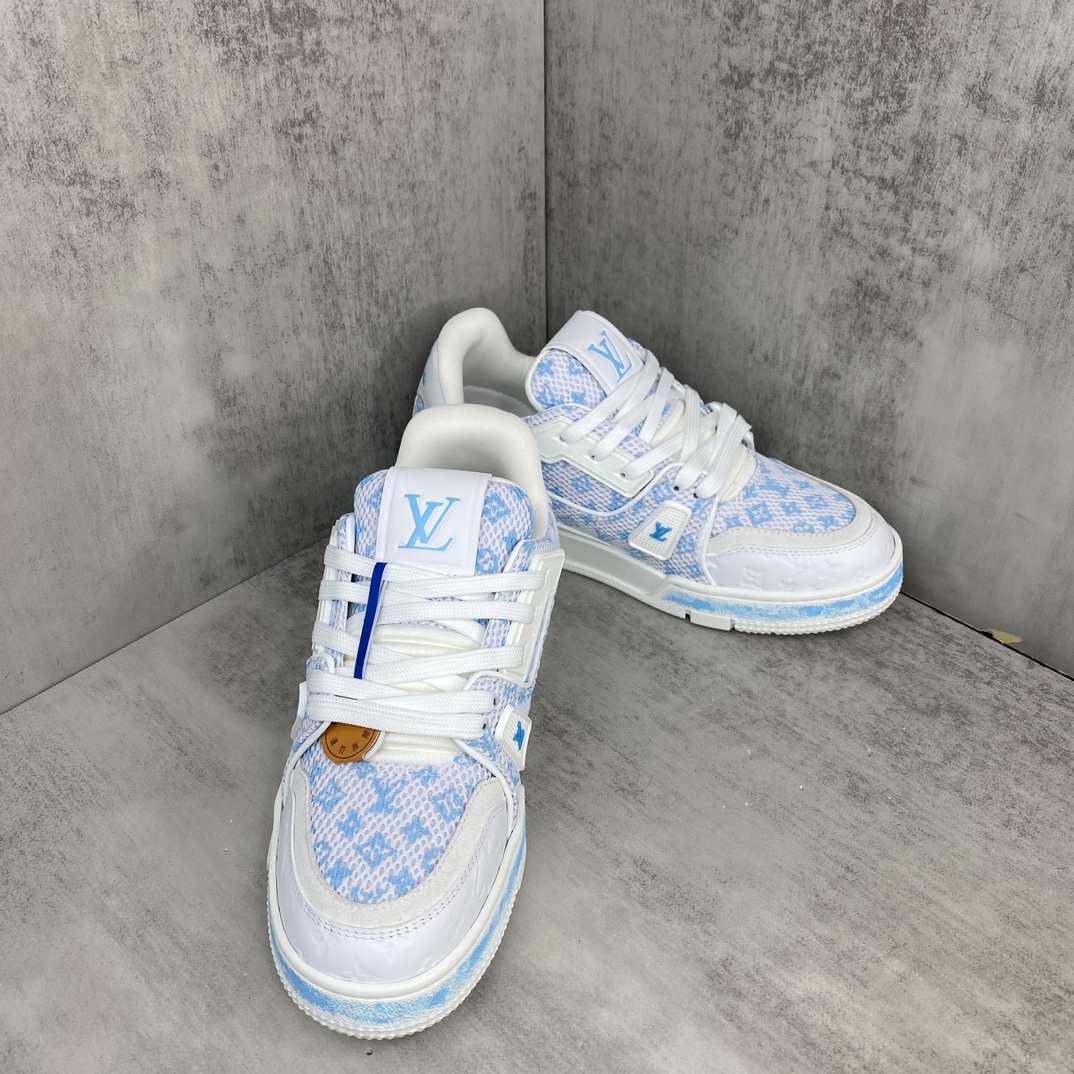 LV A貨 Trainer 網布老花運動鞋 淺藍透氣休閒鞋| 3 LV A貨 Trainer 網布老花運動鞋 淺藍透氣休閒鞋