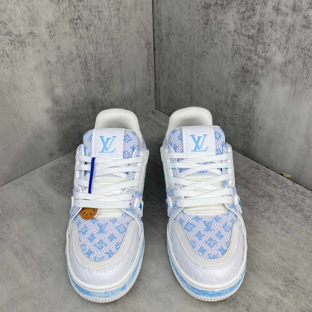 LV A貨 Trainer 網布老花運動鞋 淺藍透氣休閒鞋| 12 LV A貨 Trainer 網布老花運動鞋 淺藍透氣休閒鞋