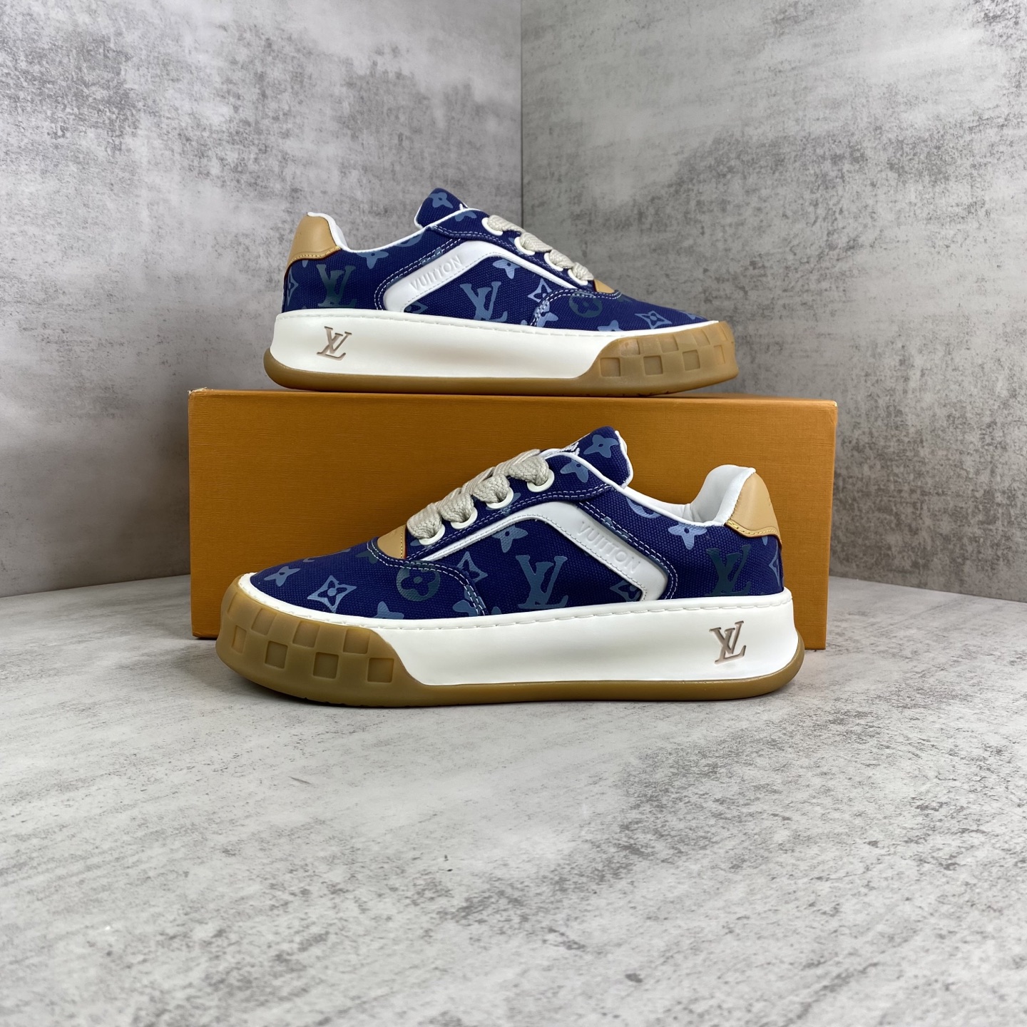 LV 原單 Trainer Maxi 藍色 Monogram 厚底運動鞋| 7 LV 原單 Trainer Maxi 藍色 Monogram 厚底運動鞋