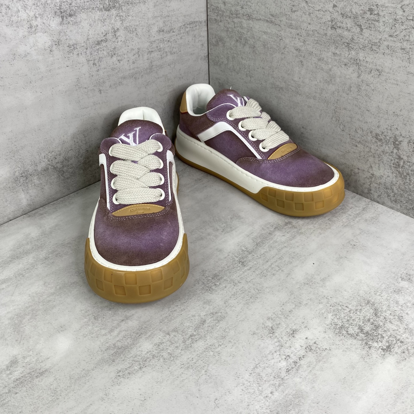 LV 原單 Trainer Maxi 紫色麂皮厚底休閒鞋
