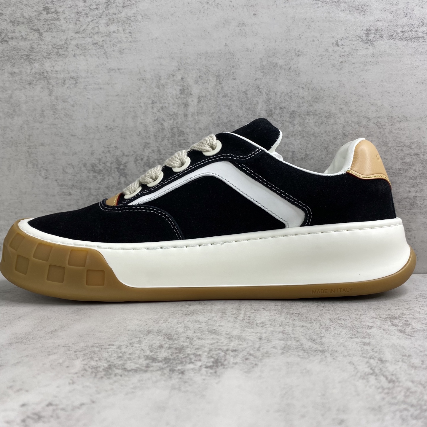 LV A貨 Trainer Maxi 黑色麂皮厚底運動鞋