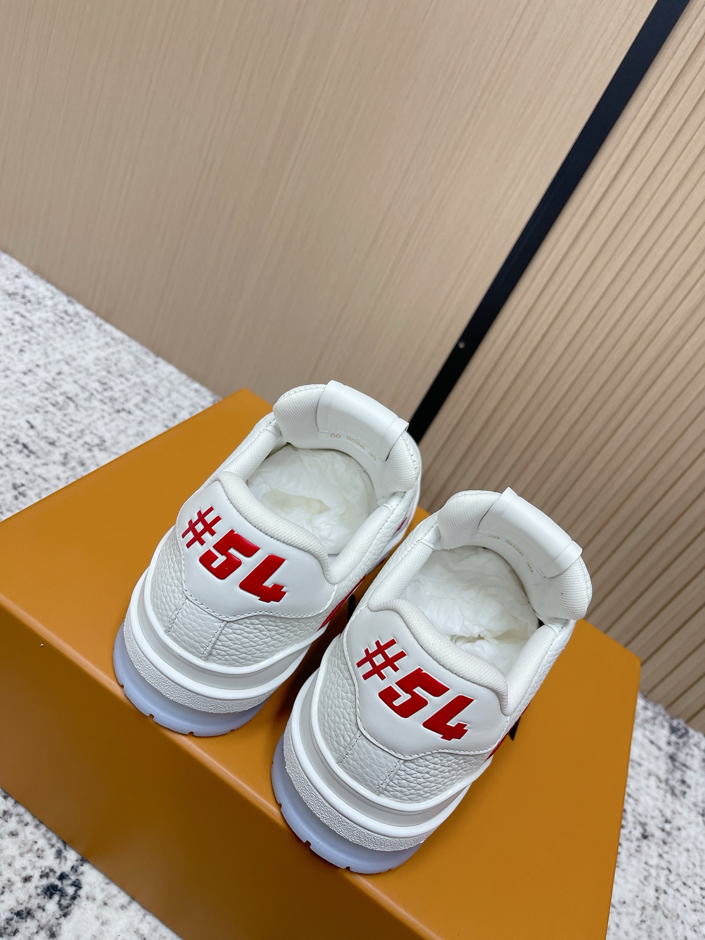 LV原單 Trainer休閒鞋 白紅拼色厚底運動鞋