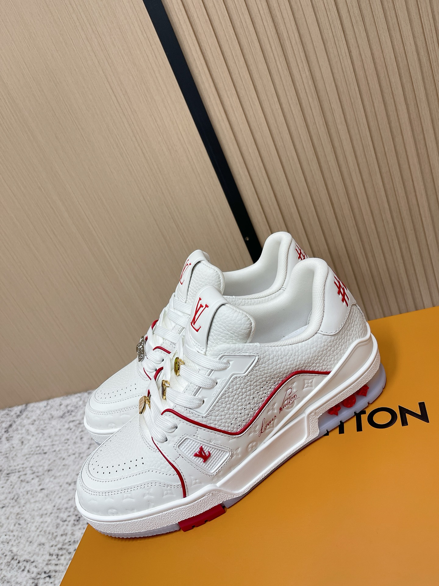 LV原單 Trainer休閒鞋 白紅拼色厚底運動鞋