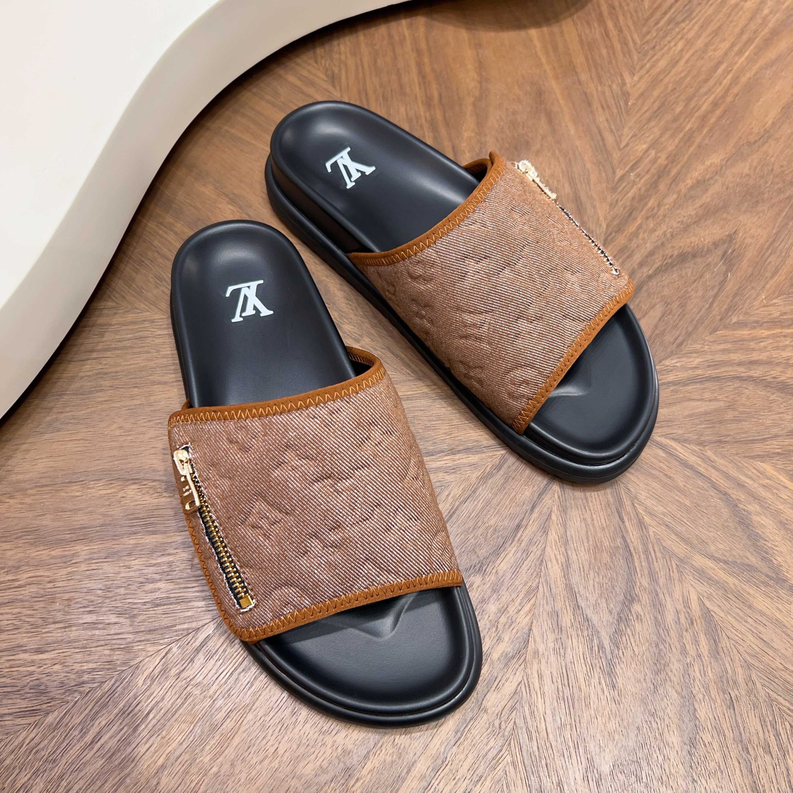LV 原單 男款 棕色Monogram拖鞋 經典百搭款