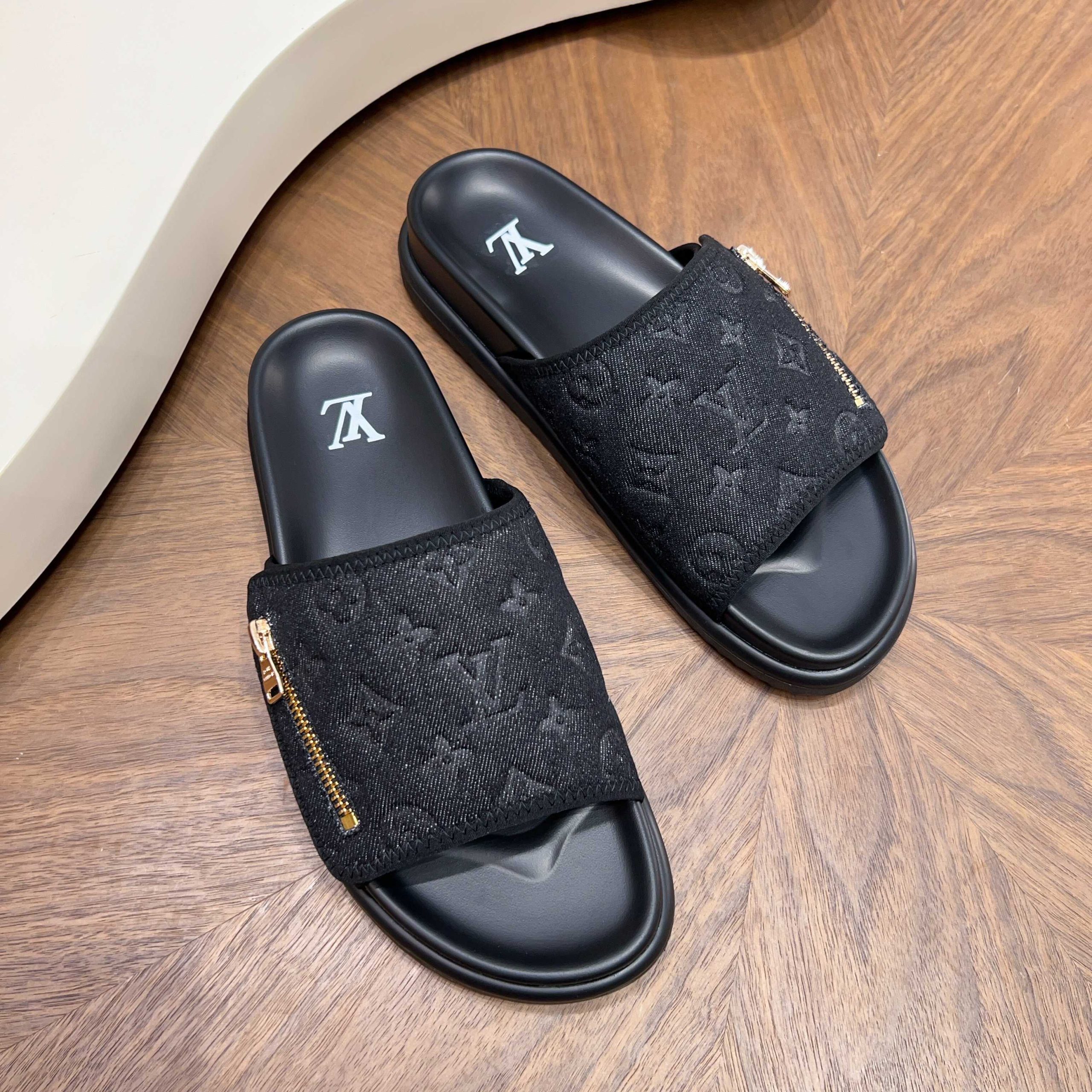 LV A貨 男款 黑色Monogram拖鞋 拉鍊休閒款| 7 LV A貨 男款 黑色Monogram拖鞋 拉鍊休閒款