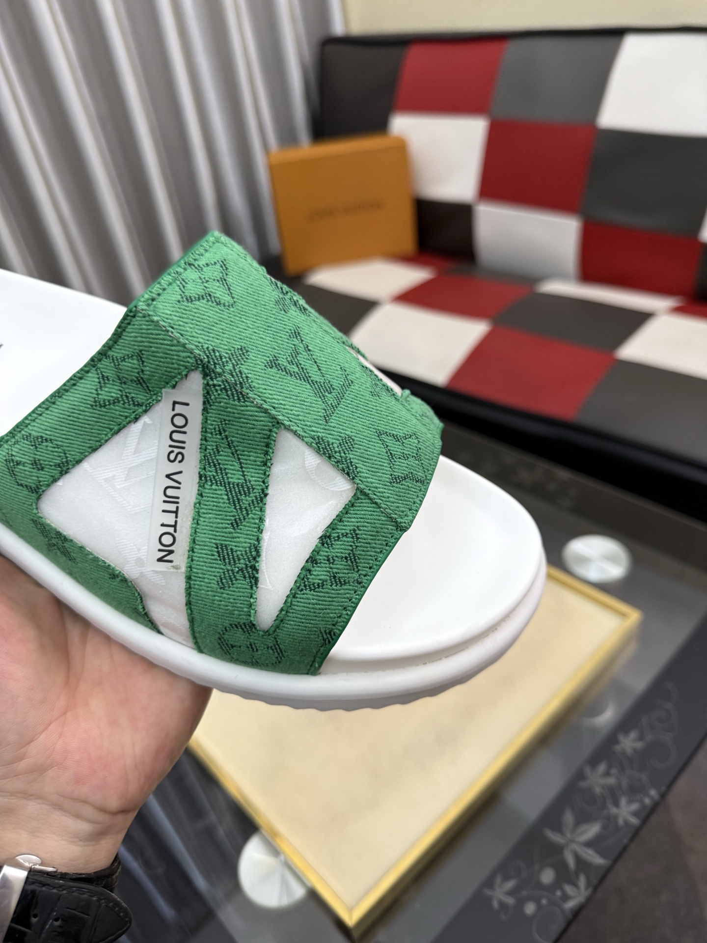 LV 一比一 男款 拖鞋 綠色 Monogram 拼接設計 潮流休閒風