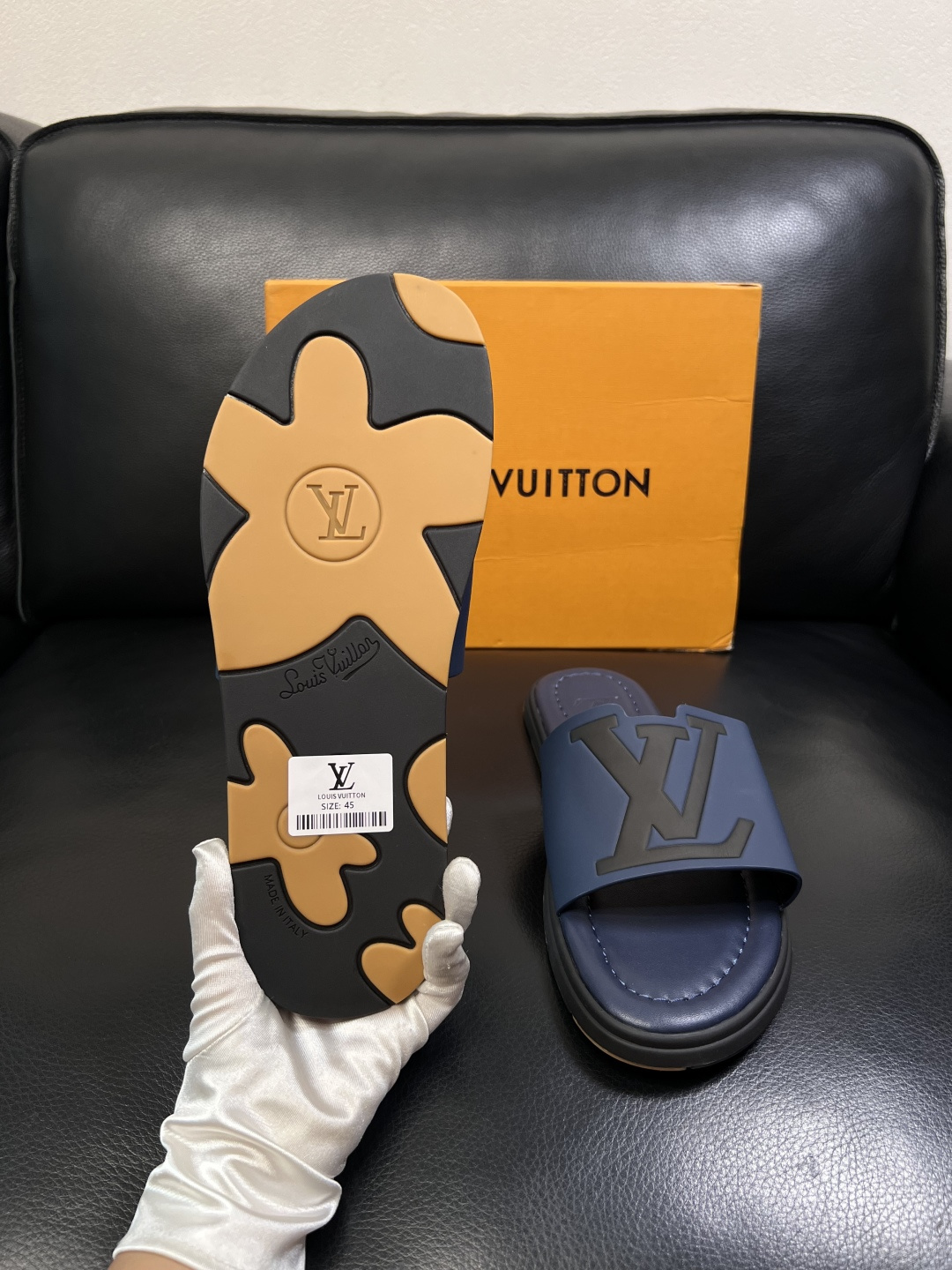 LV A貨 男款 拖鞋 深藍色 大Logo設計 沉穩商務風