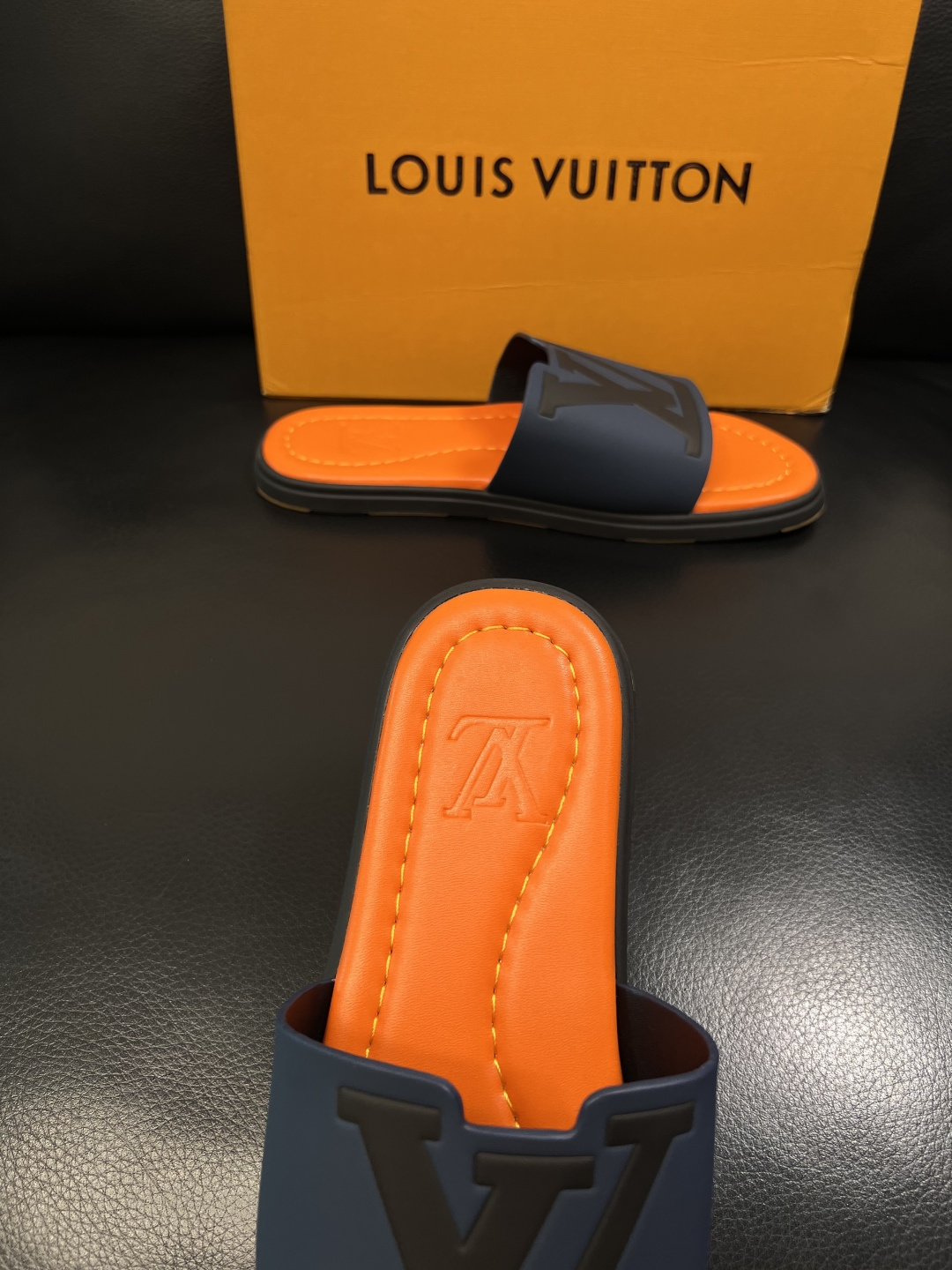 LV 一比一 男款 拖鞋 藍橘拼色 大Logo設計 夏季潮流款