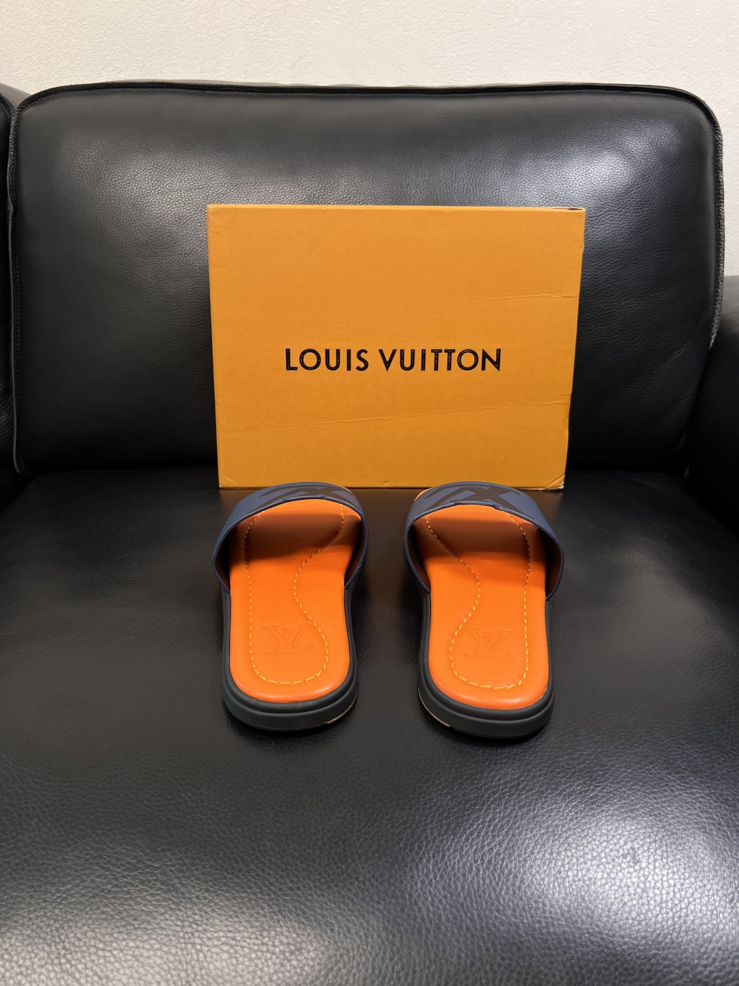 LV 一比一 男款 拖鞋 藍橘拼色 大Logo設計 夏季潮流款