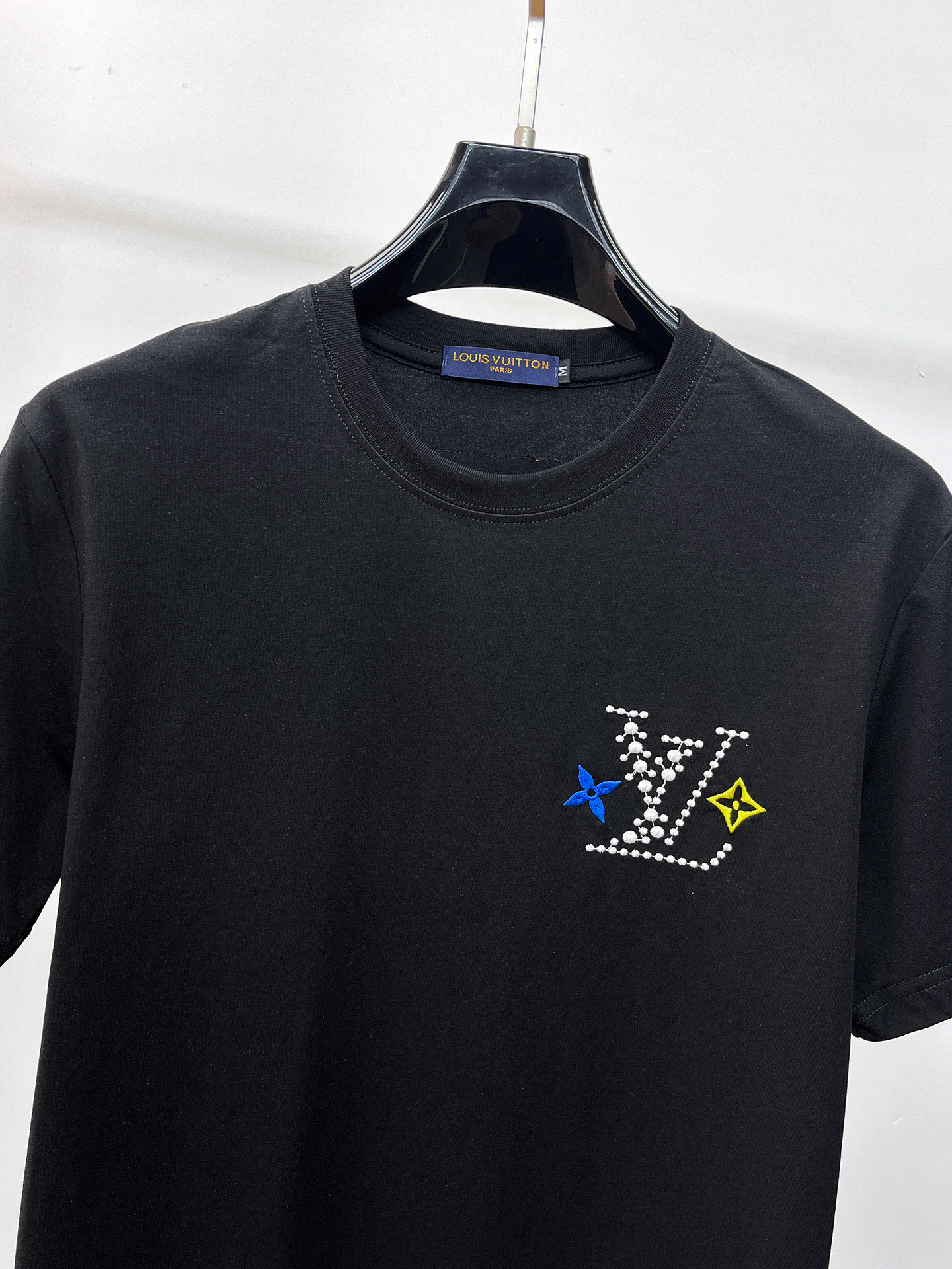 LV 一比一 男款 彩點Logo短袖T恤 潮流設計款| 12 LV 一比一 男款 彩點Logo短袖T恤 潮流設計款