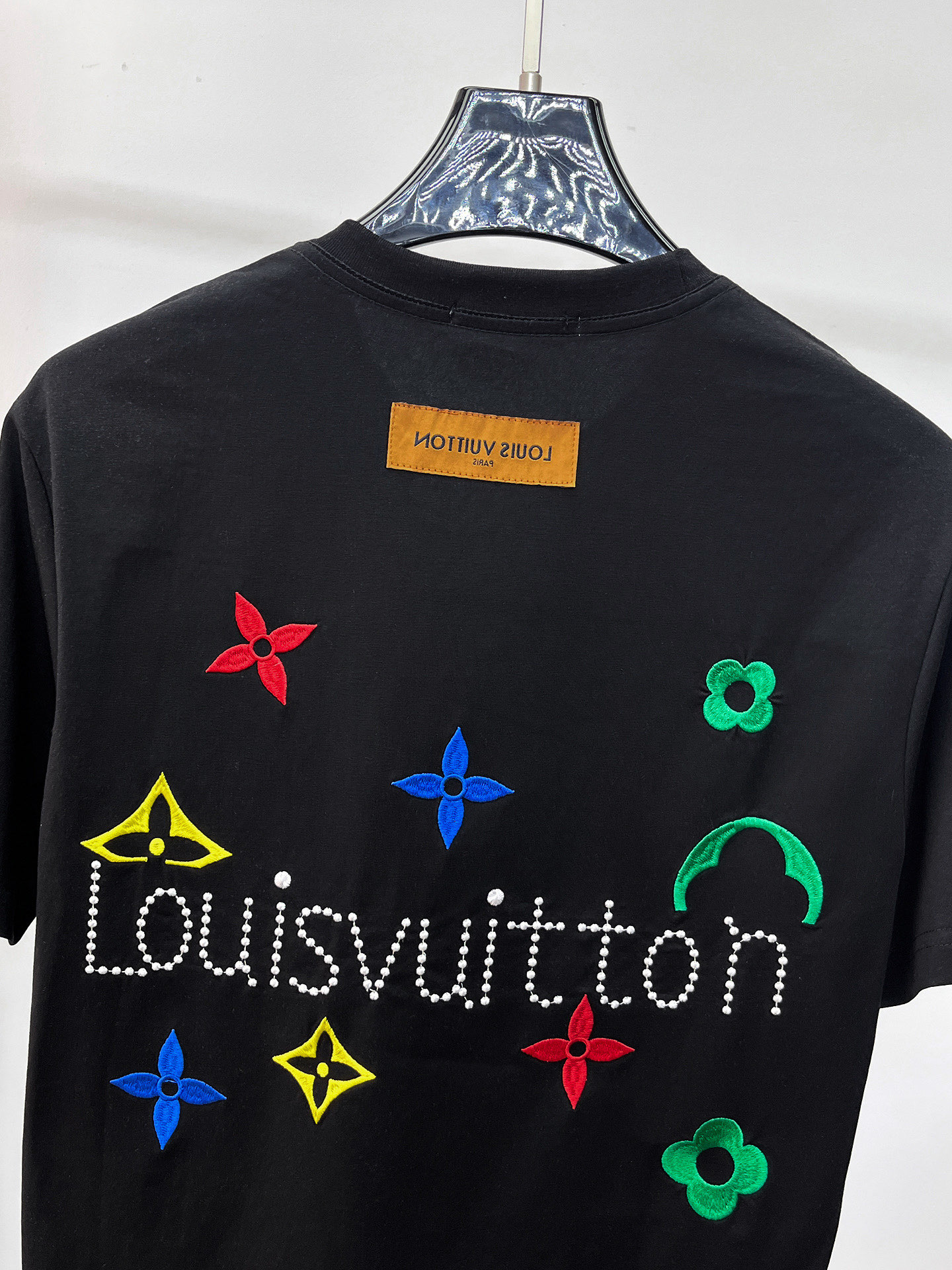 LV 一比一 男款 彩點Logo短袖T恤 潮流設計款| 11 LV 一比一 男款 彩點Logo短袖T恤 潮流設計款