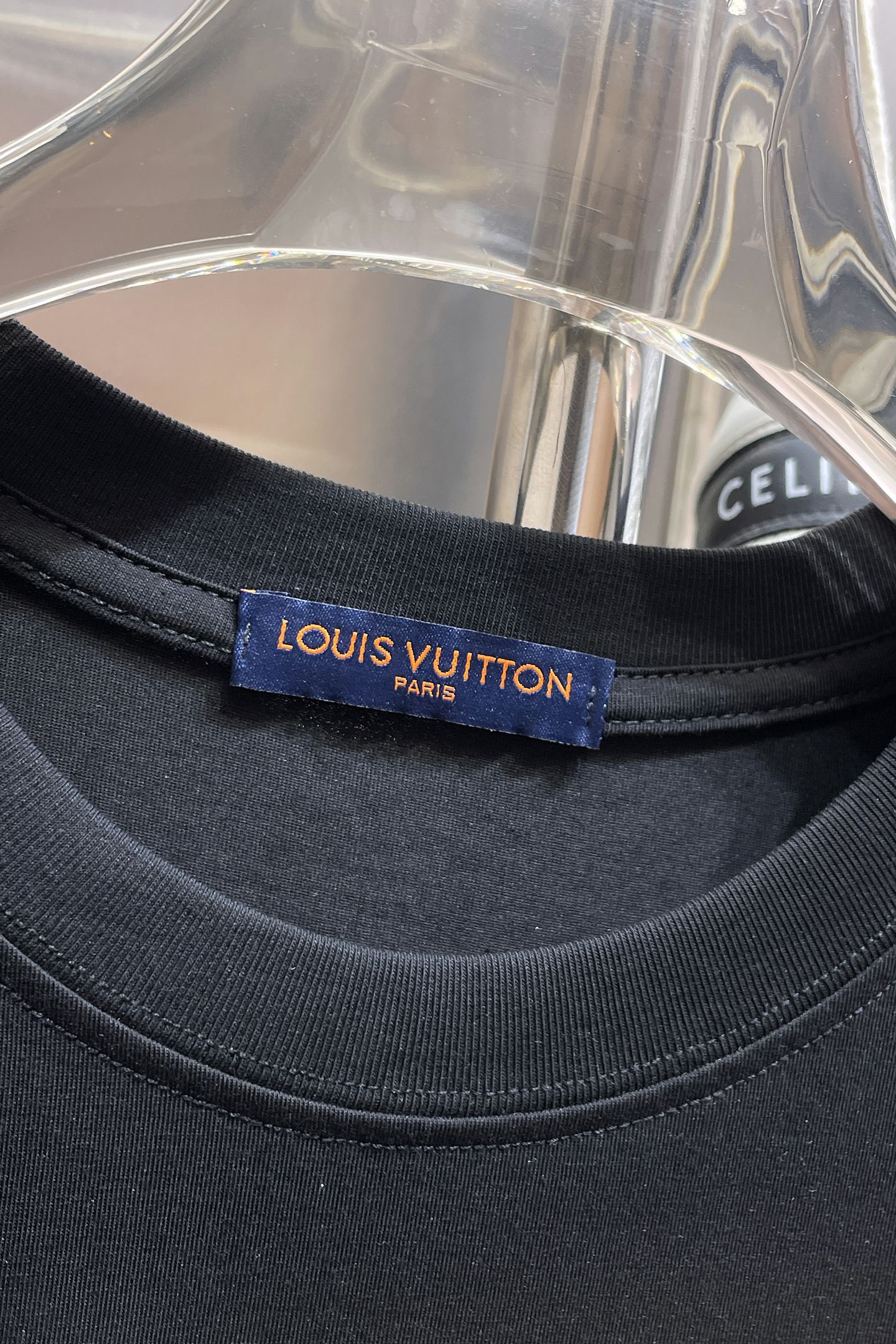 LV 原單 男款 花簇Logo短袖T恤 潮流設計款| 16 LV 原單 男款 花簇Logo短袖T恤 潮流設計款