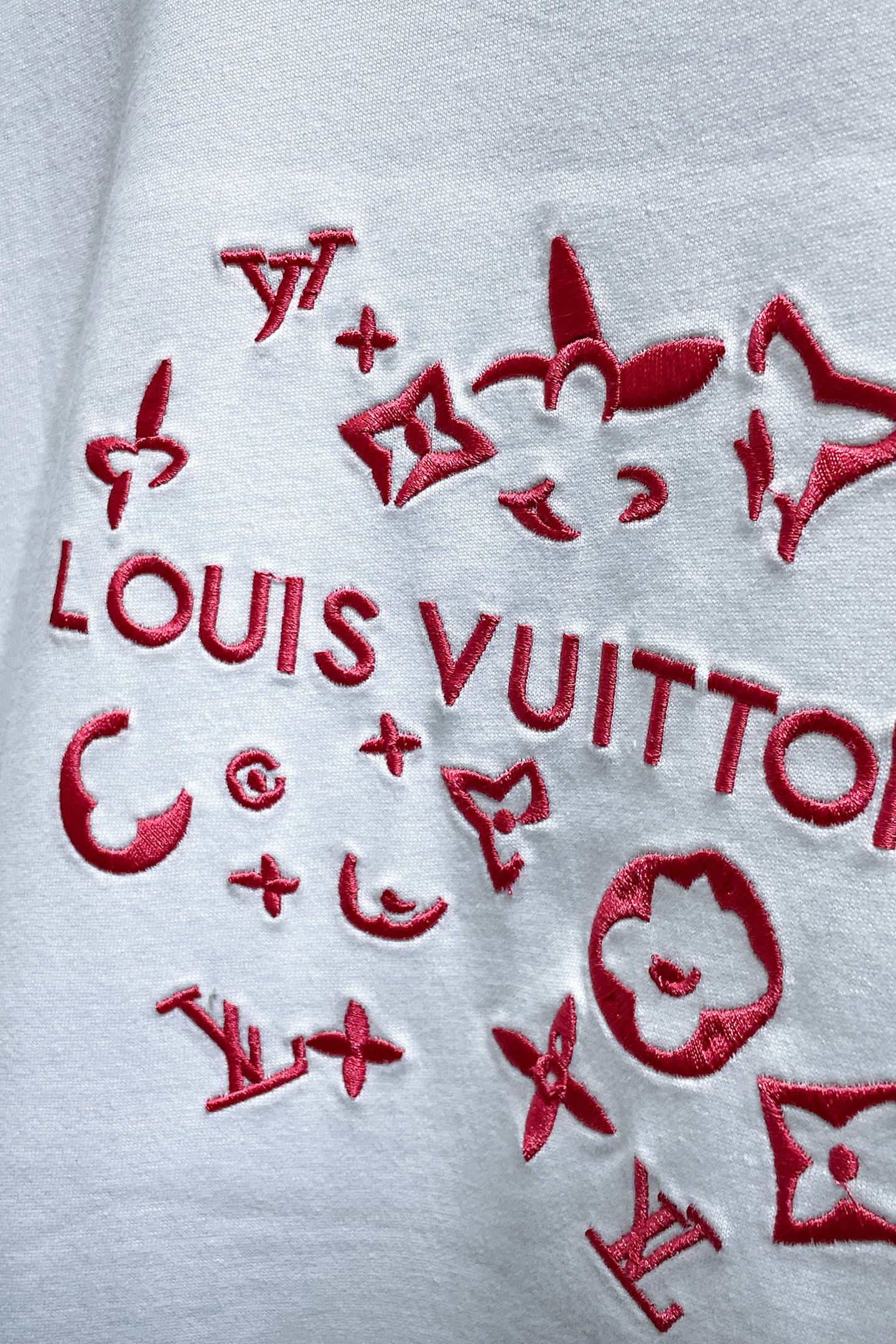 LV 一比一 男款 字母刺繡短袖T恤 輕奢簡約風