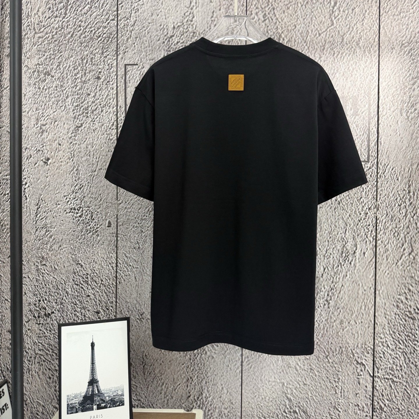 LV 一比一 男款 字母Logo印花短袖T恤 經典潮流百搭款| 14 LV 一比一 男款 字母Logo印花短袖T恤 經典潮流百搭款