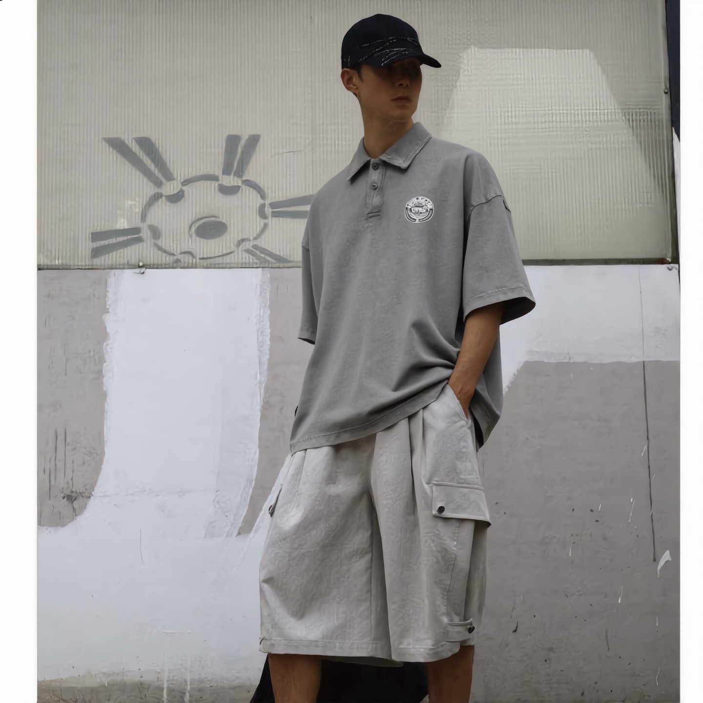 LV 原單 男款 復古水洗徽章Polo短袖上衣 休閒質感百搭款| 9 LV 原單 男款 復古水洗徽章Polo短袖上衣 休閒質感百搭款