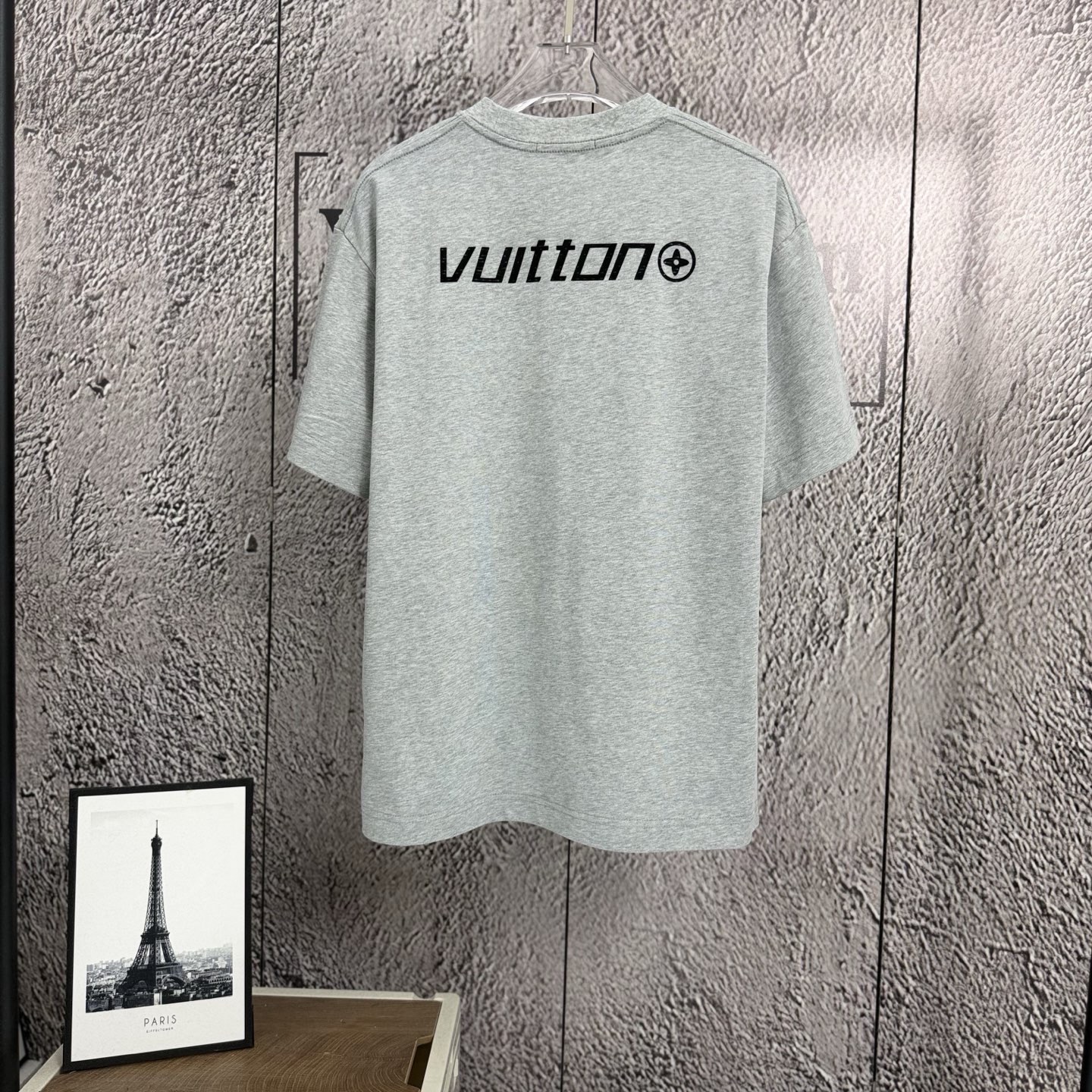 LV 一比一 男款 拼接字母Logo短袖T恤 潮流簡約百搭款| 14 LV 一比一 男款 拼接字母Logo短袖T恤 潮流簡約百搭款