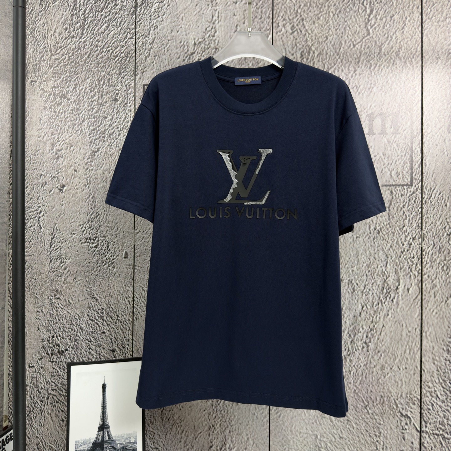 LV 一比一 男款 經典LOGO壓印短袖T恤 簡約百搭款