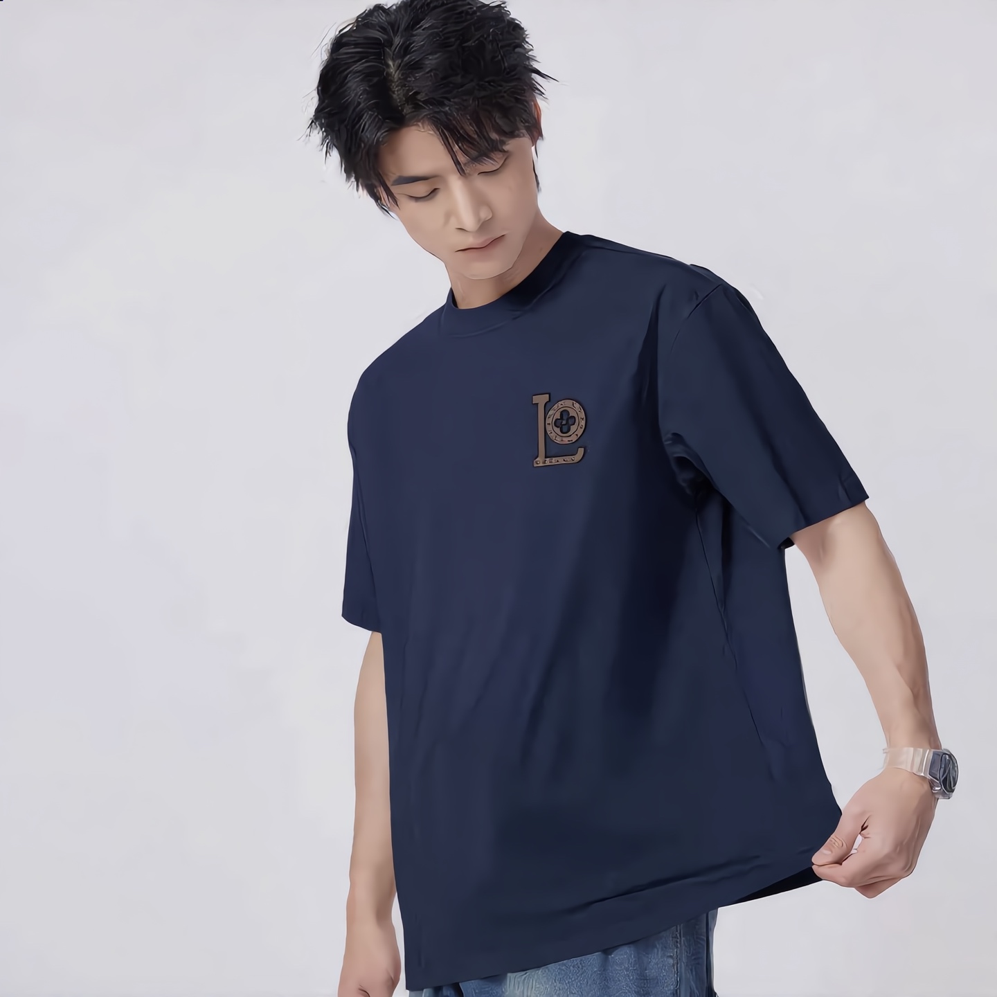 LV A貨 男款 刺繡LO標誌短袖T恤 商務休閒款| 10 LV A貨 男款 刺繡LO標誌短袖T恤 商務休閒款