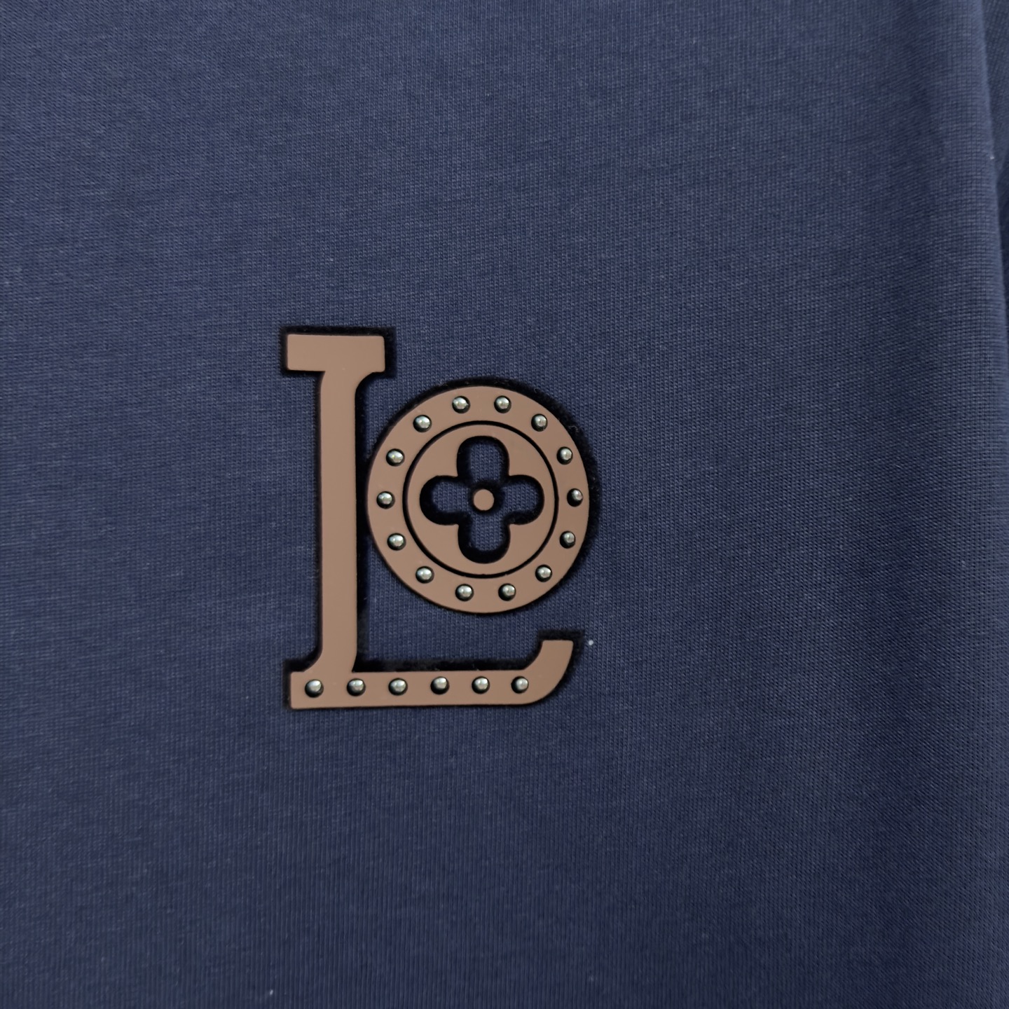LV A貨 男款 刺繡LO標誌短袖T恤 商務休閒款| 8 LV A貨 男款 刺繡LO標誌短袖T恤 商務休閒款
