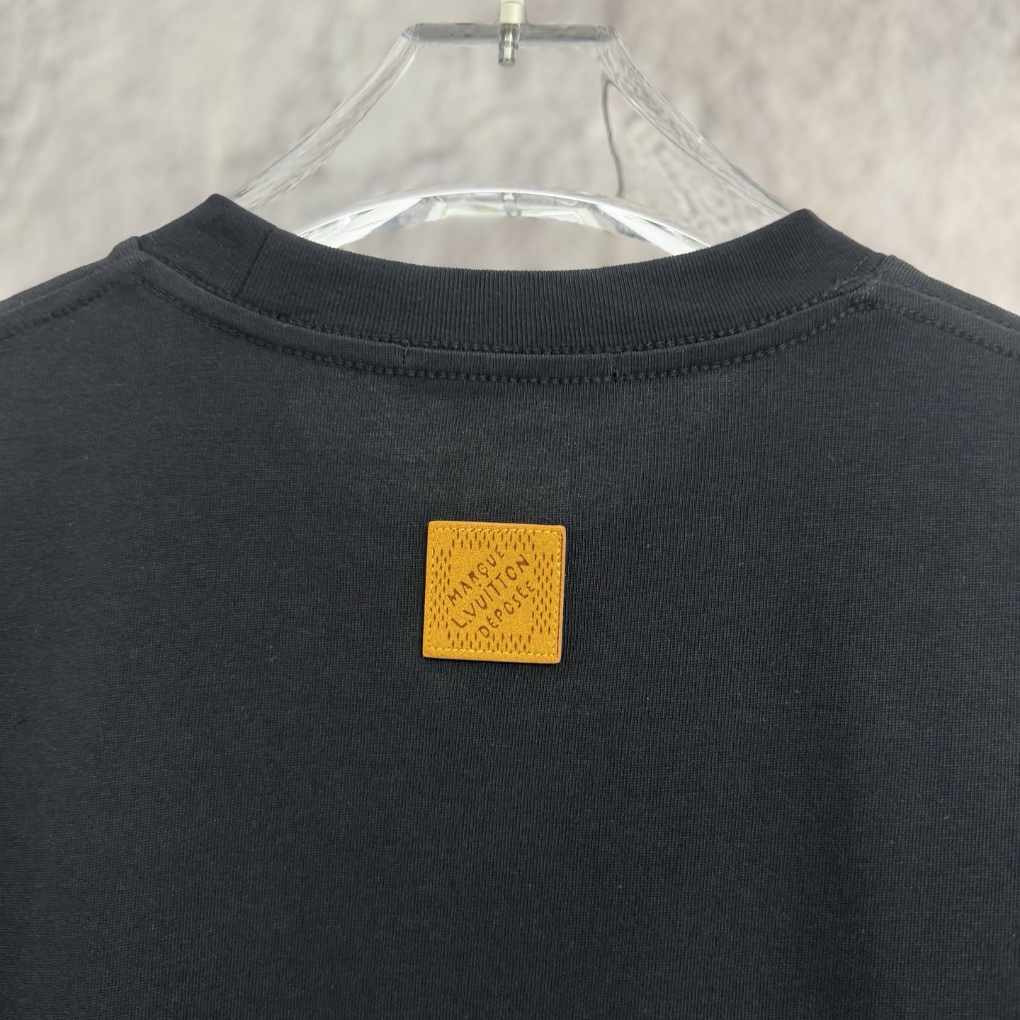 LV A貨 男款 塗鴉字母印花短袖T恤 潮流街頭款| 7 LV A貨 男款 塗鴉字母印花短袖T恤 潮流街頭款