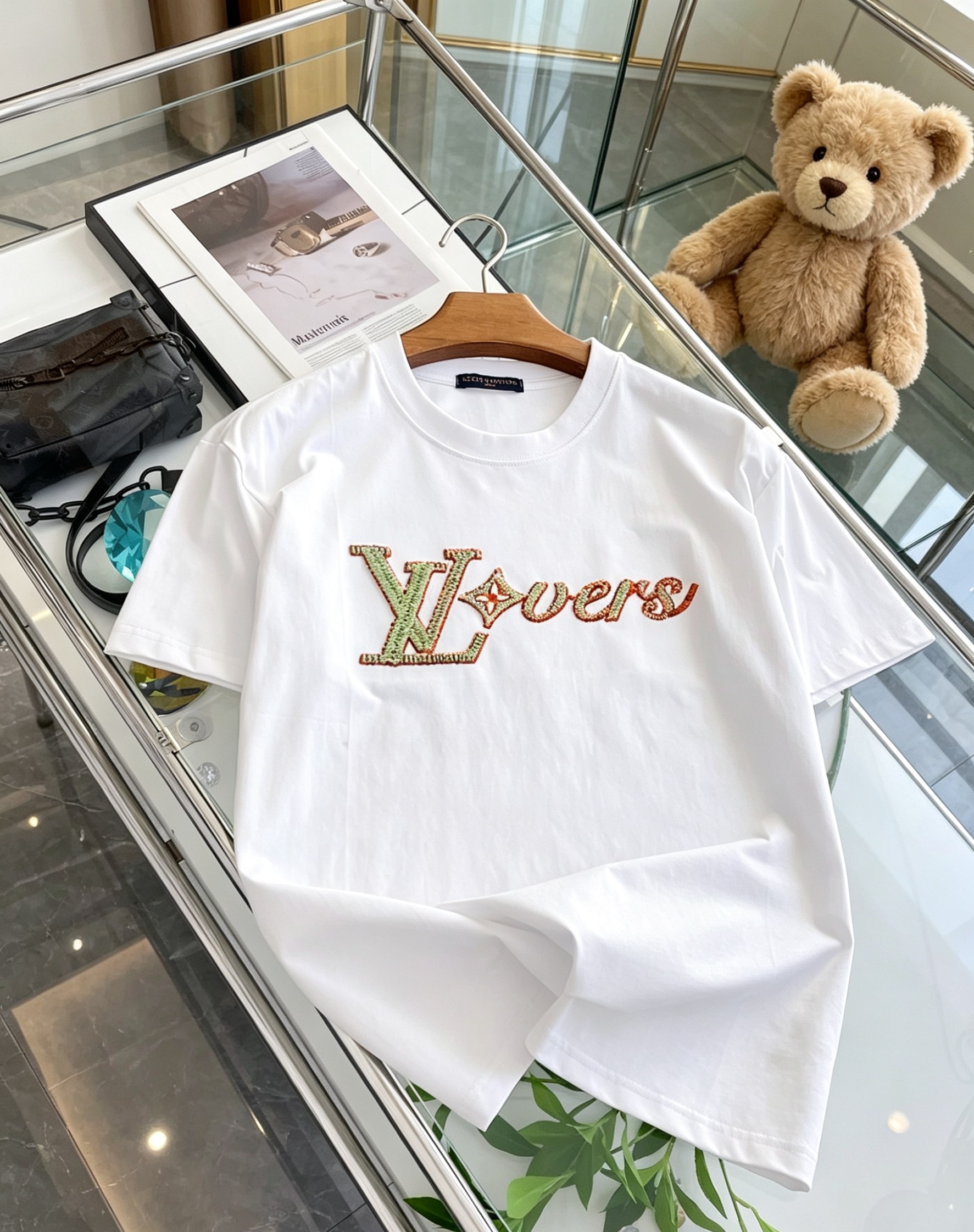 LV短袖T恤男 Lvovers刺繡設計 寬鬆休閒上衣