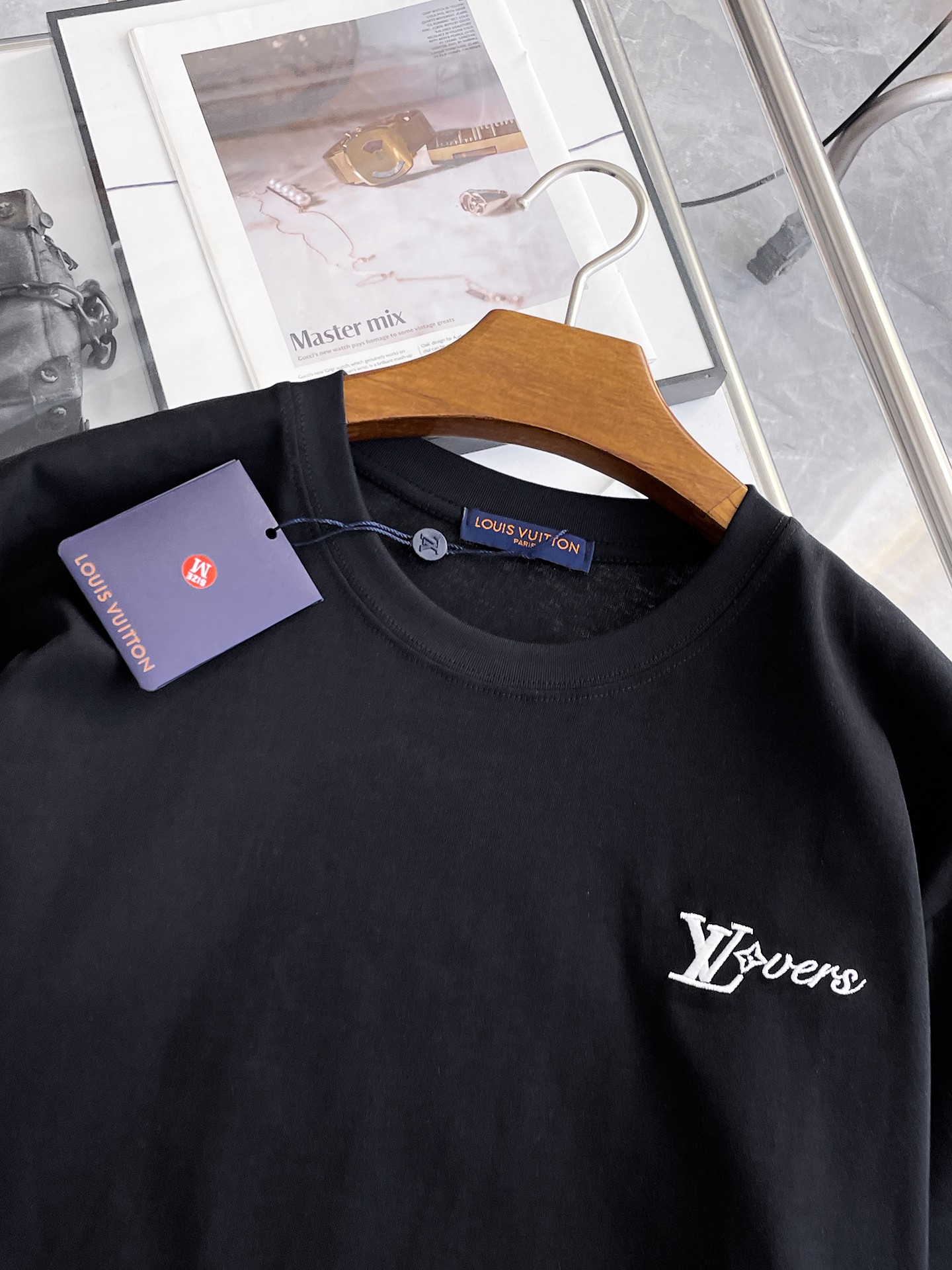 LV短袖T恤男 Lvovers小logo刺繡 黑色款