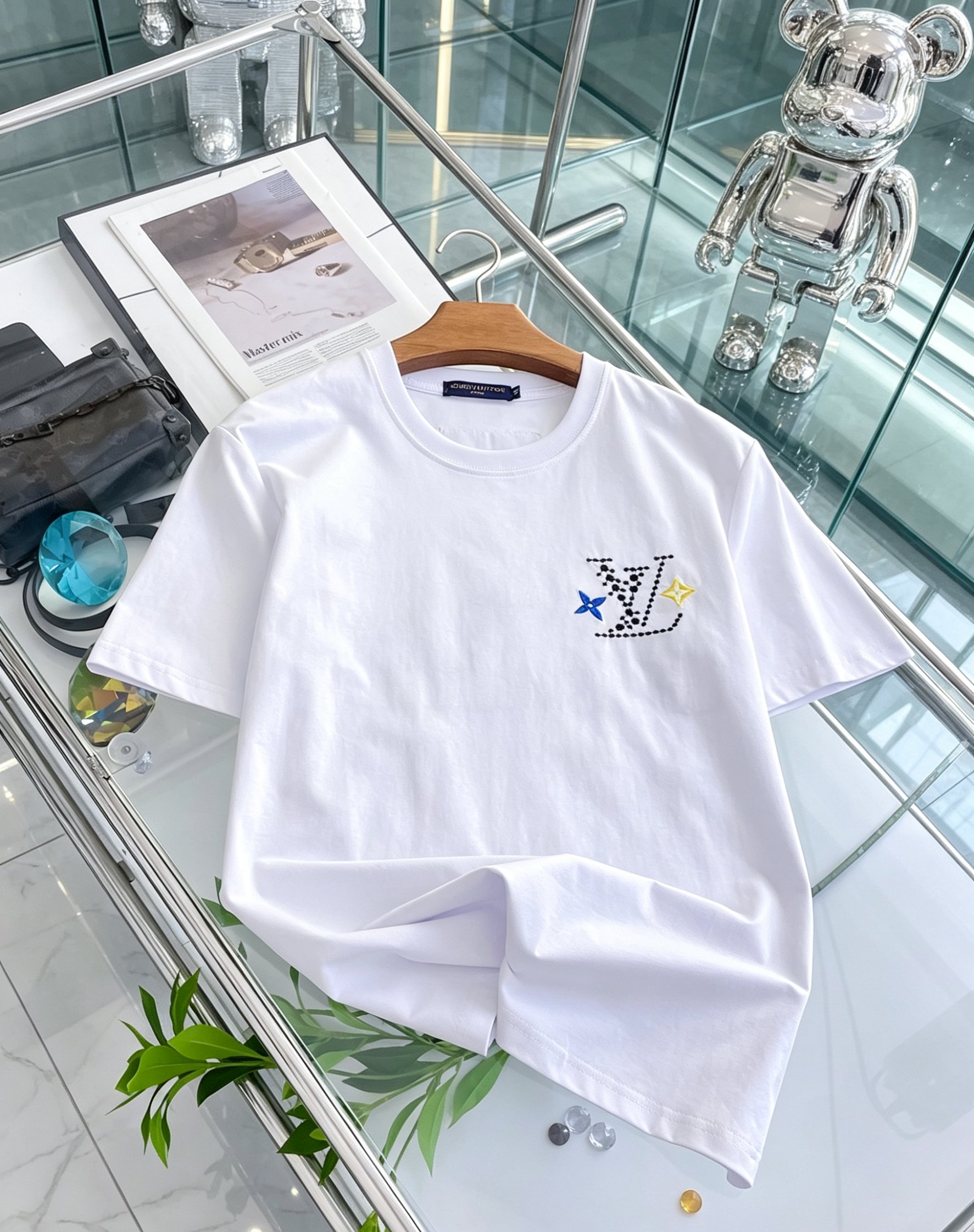 LV原單男女同款短袖T恤立體刺繡設計潮流百搭休閒上衣| 3 LV原單男女同款短袖T恤立體刺繡設計潮流百搭休閒上衣