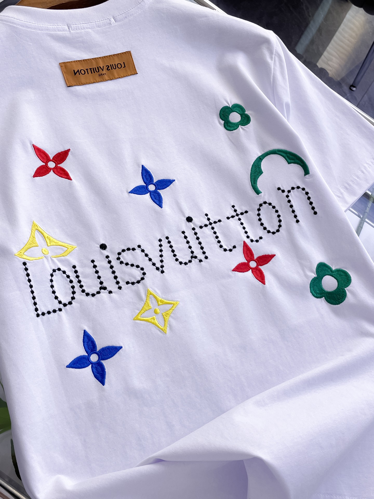 LV原單男女同款短袖T恤立體刺繡設計潮流百搭休閒上衣