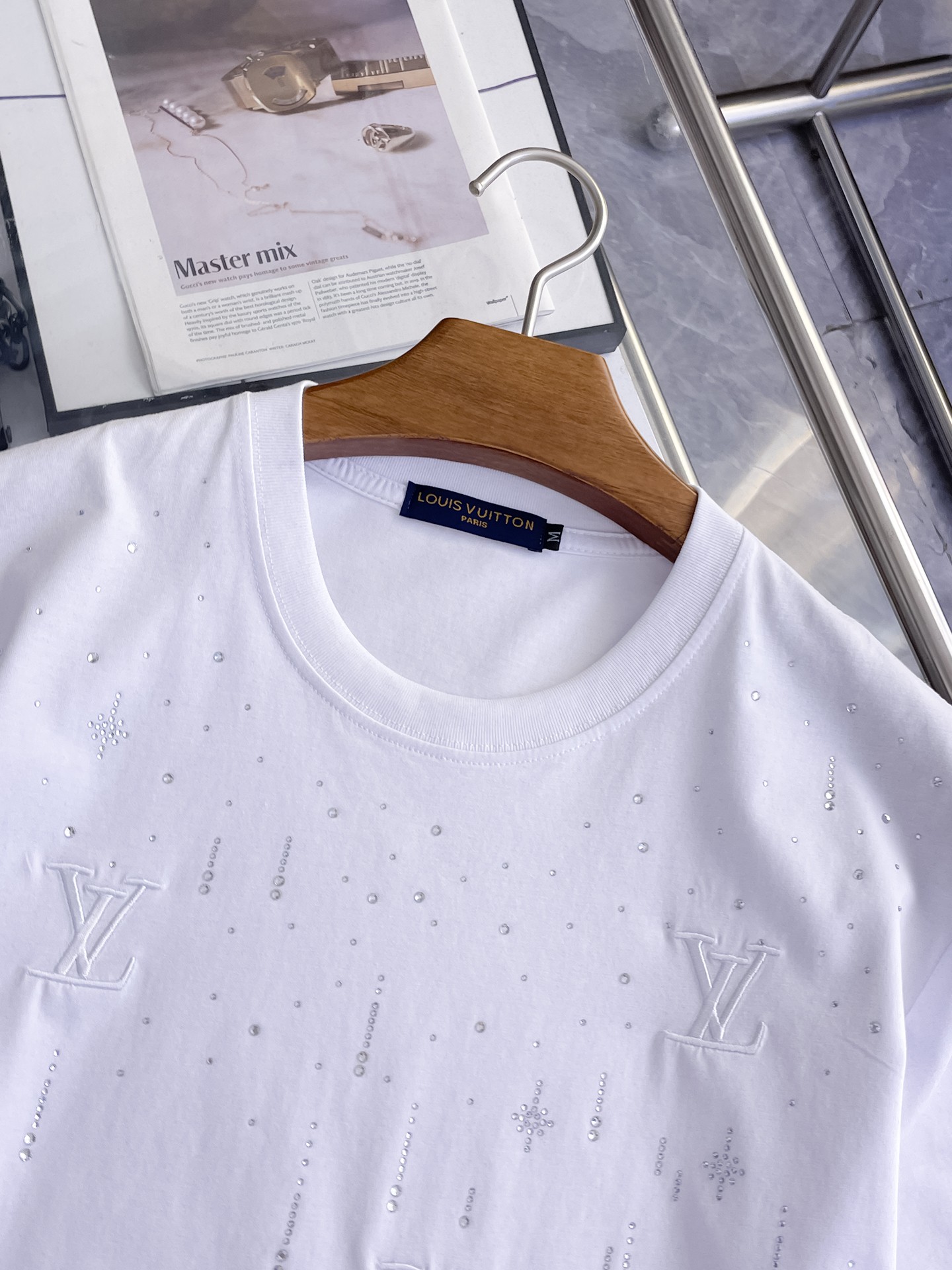 LV A貨男女短袖T恤經典LOGO印花設計舒適百搭休閒上衣| 13 LV A貨男女短袖T恤經典LOGO印花設計舒適百搭休閒上衣