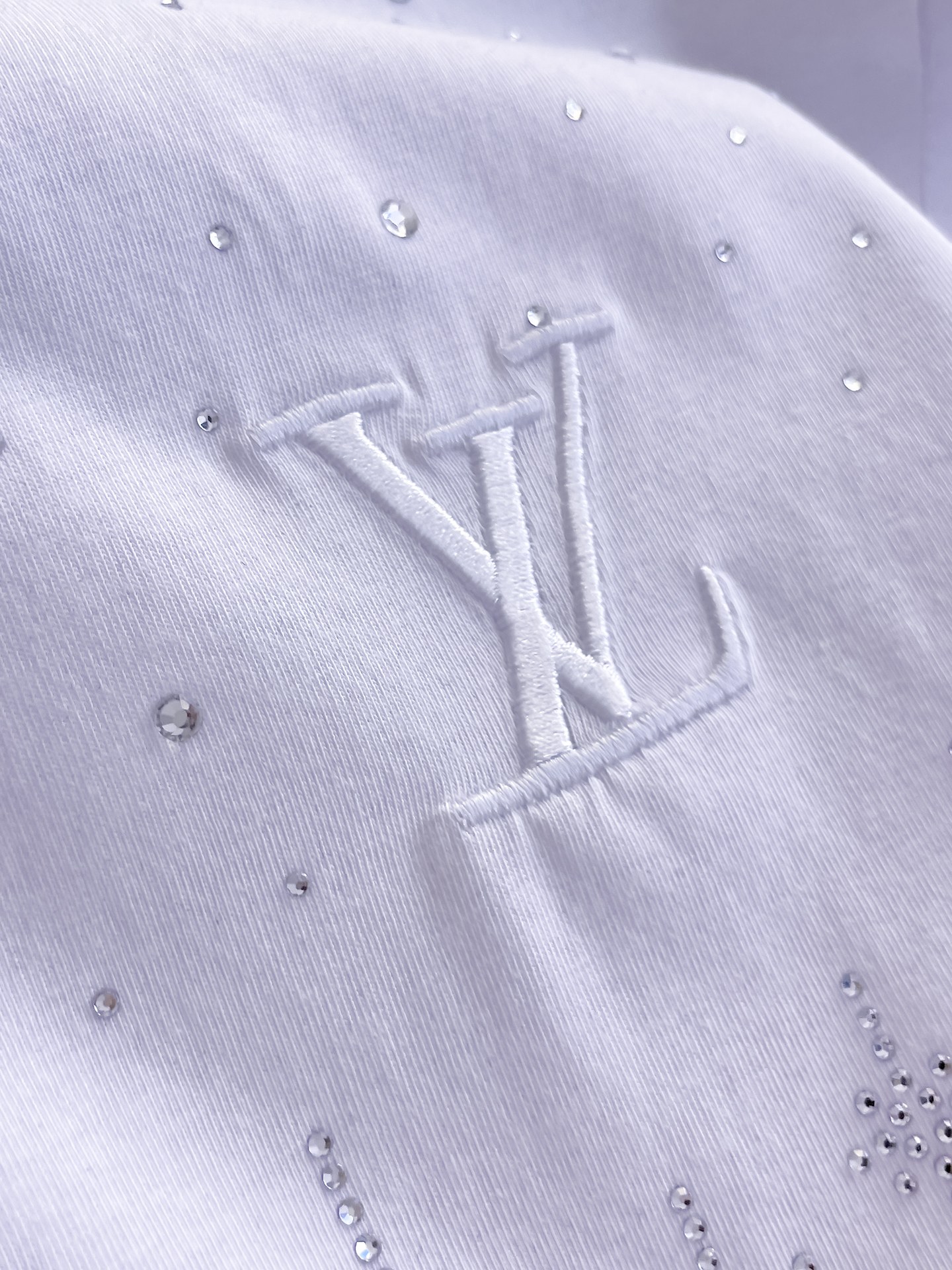 LV A貨男女短袖T恤經典LOGO印花設計舒適百搭休閒上衣| 10 LV A貨男女短袖T恤經典LOGO印花設計舒適百搭休閒上衣