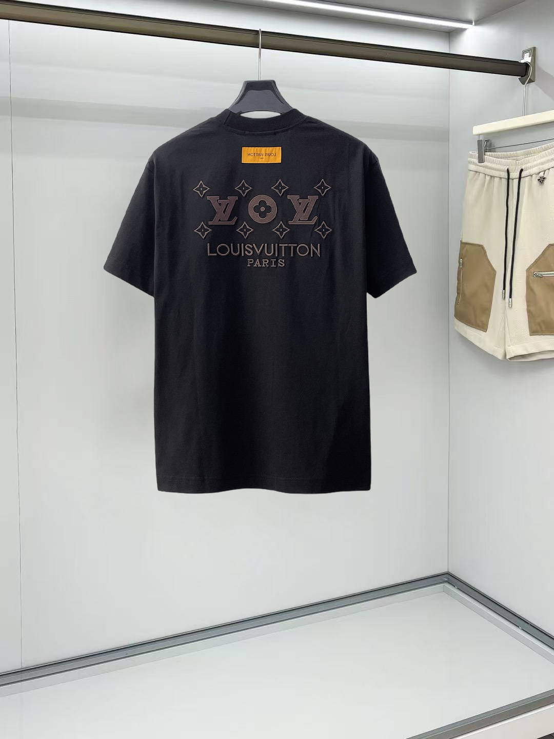 LV高仿男士短袖T恤簡約字母LOGO設計百搭舒適休閒上衣