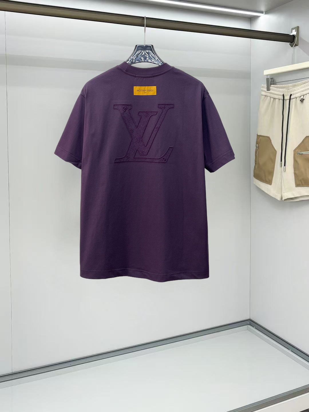 LV路易威登高仿短袖T恤 紫色刺繡LOGO簡約百搭男士上衣