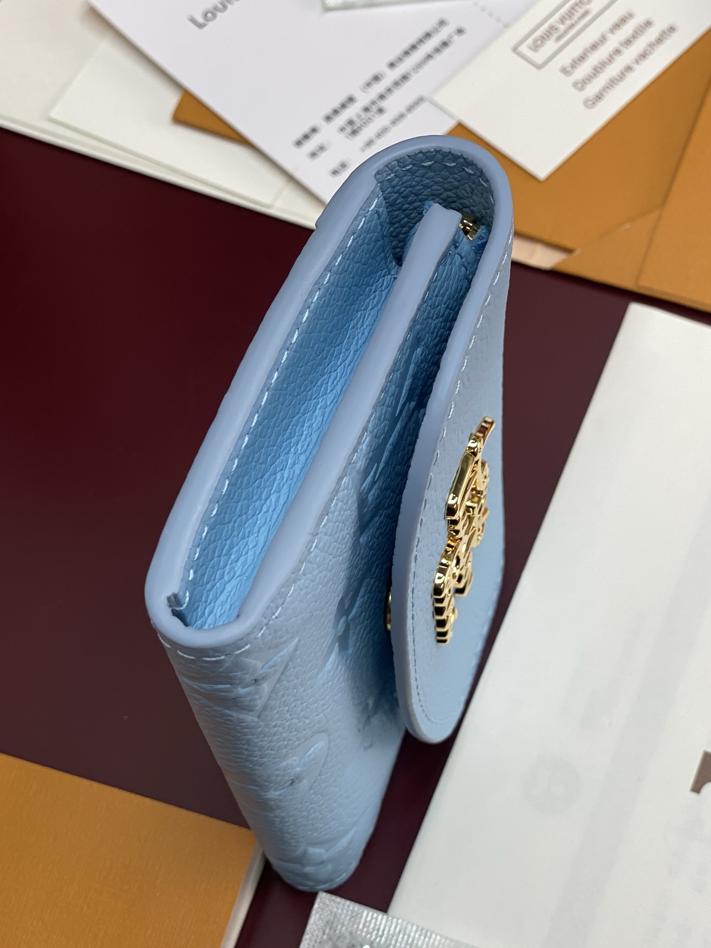 LV A貨短夾 藍色壓紋翻蓋錢包 女士精緻款
