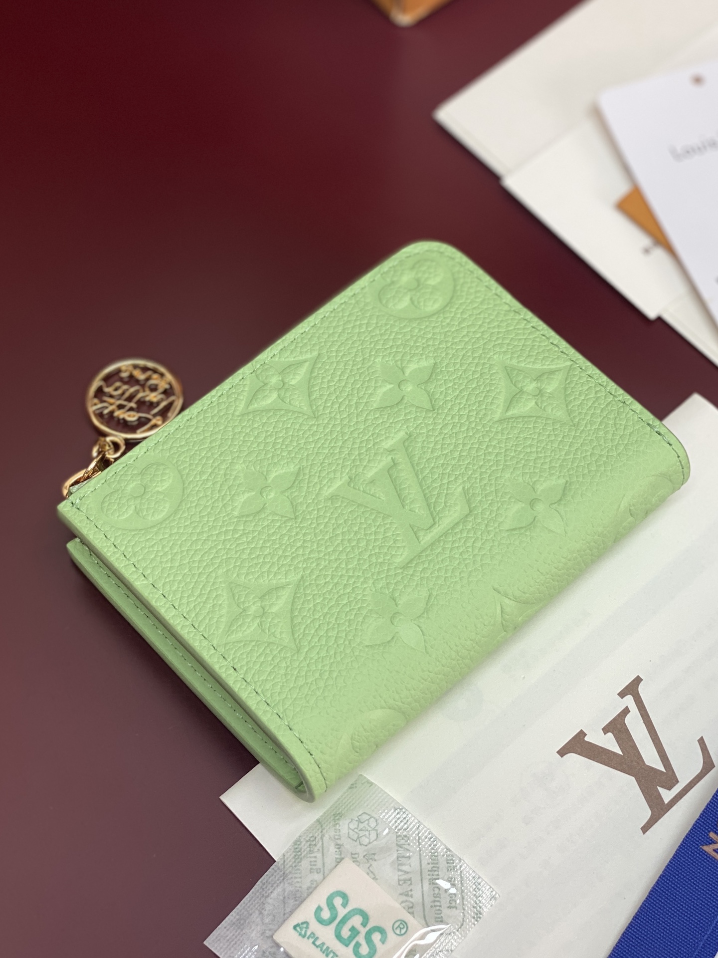 LV原單短夾 拉鏈零錢包 壓紋牛皮迷你錢包 綠色款