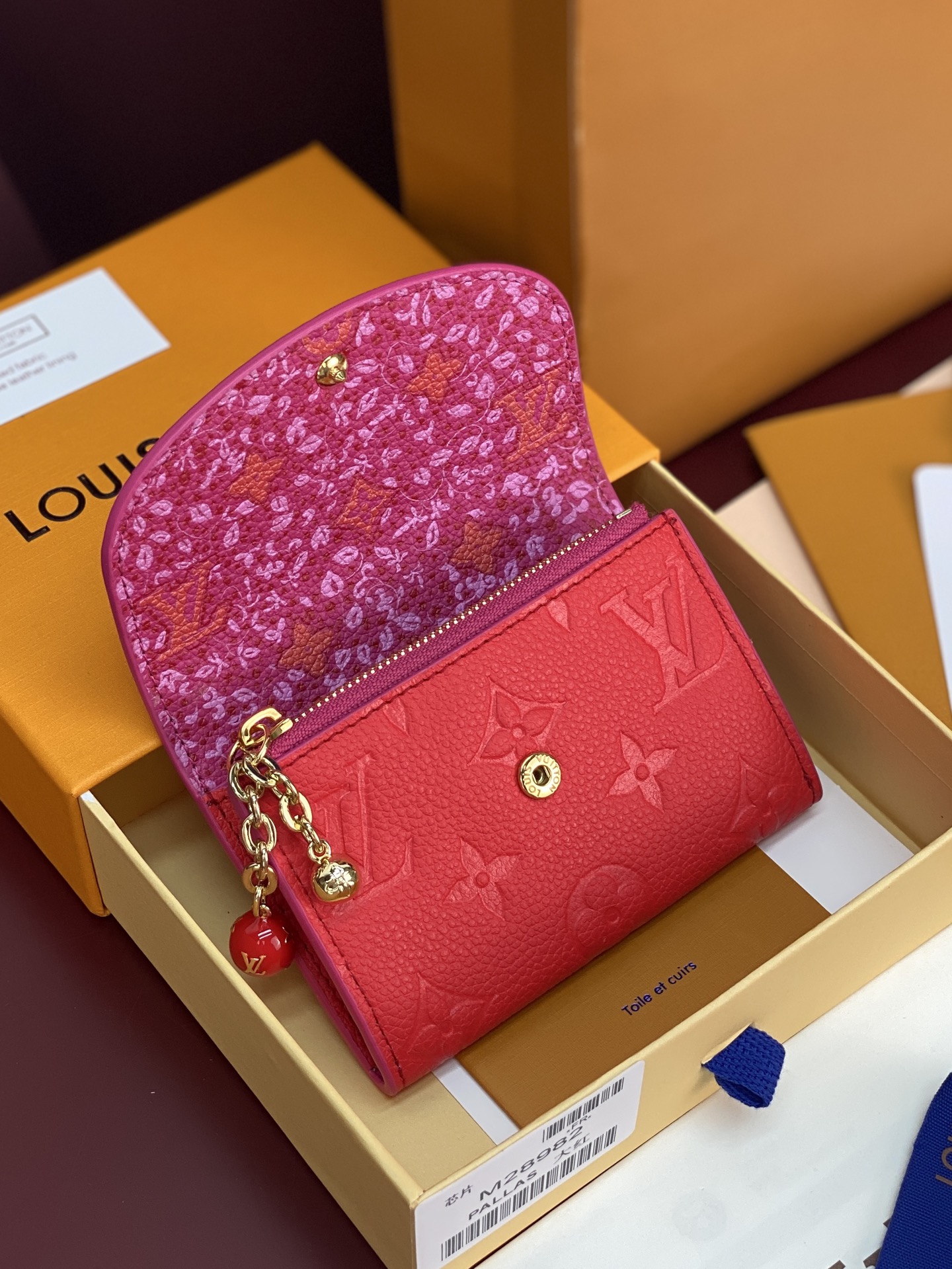 LV A貨長夾 拉鏈壓紋牛皮錢包 紅色大容量款