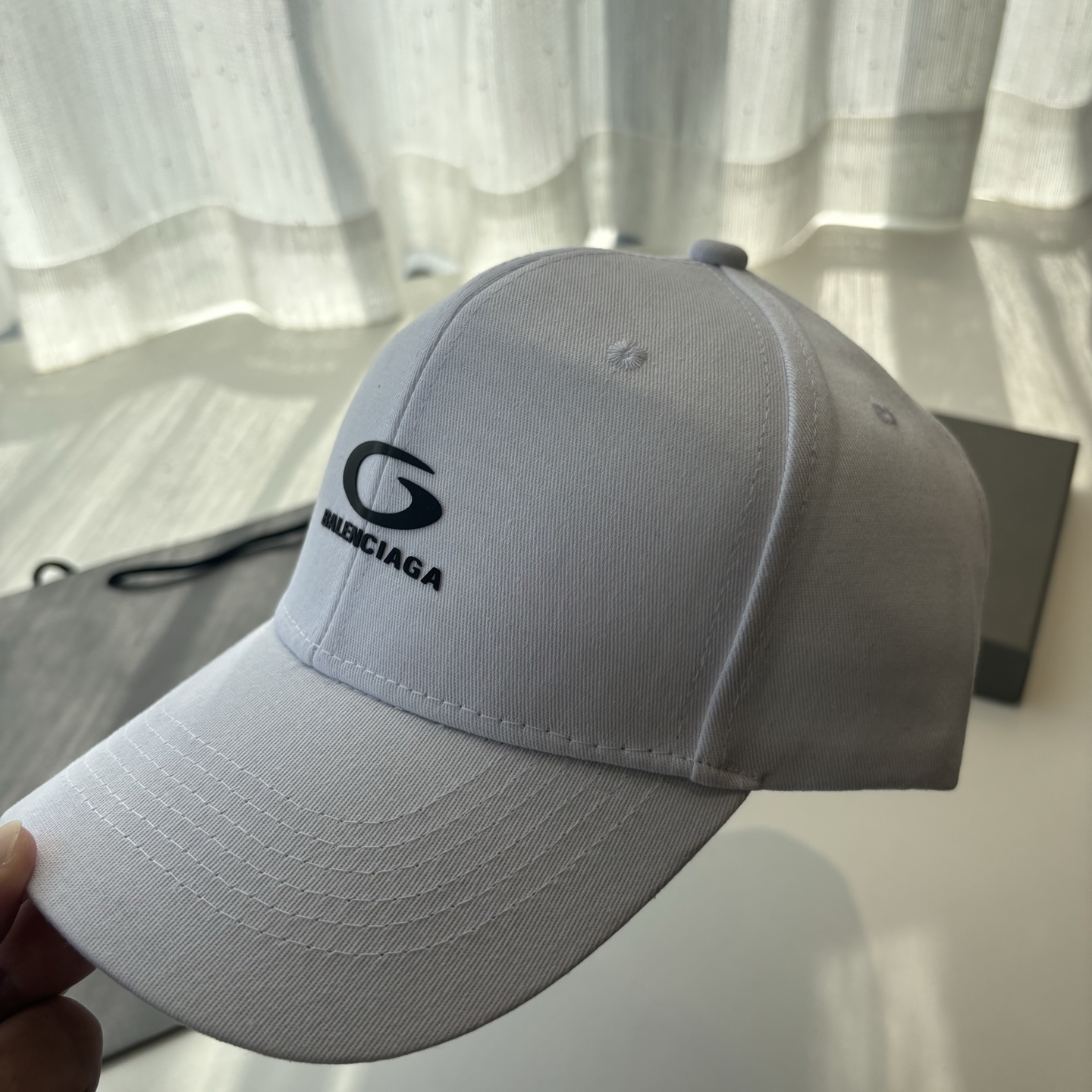 Balenciaga高仿男女款棒球帽經典Logo簡約百搭休閒潮流款| 6 Balenciaga高仿男女款棒球帽經典Logo簡約百搭休閒潮流款