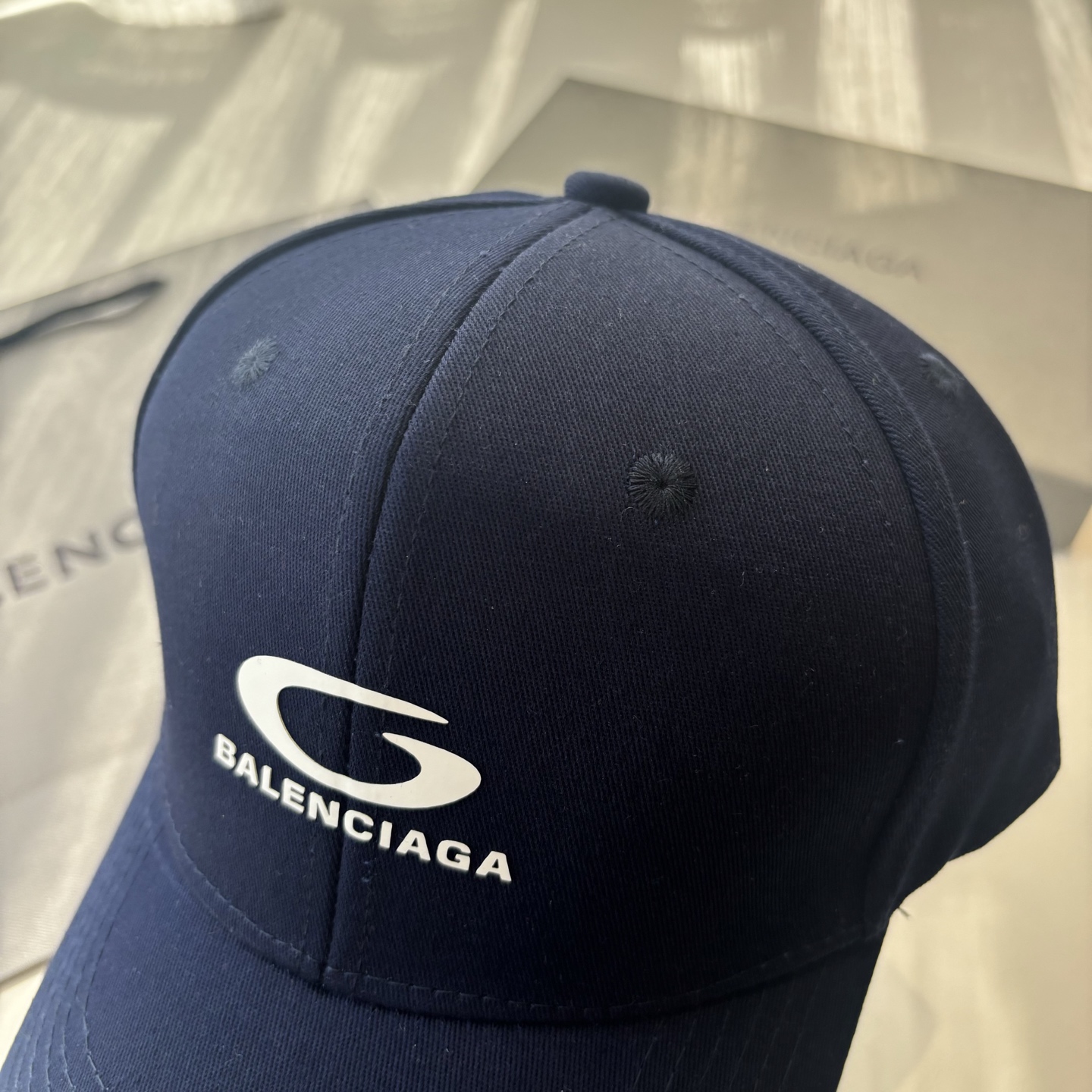 Balenciaga一比一男女款棒球帽極簡Logo設計百搭時尚帽款| 14 Balenciaga一比一男女款棒球帽極簡Logo設計百搭時尚帽款