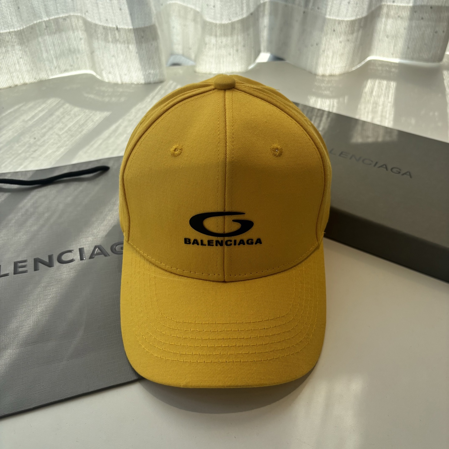 Balenciaga一比一男女款棒球帽亮眼黃配色潮流街頭百搭帽| 14 Balenciaga一比一男女款棒球帽亮眼黃配色潮流街頭百搭帽