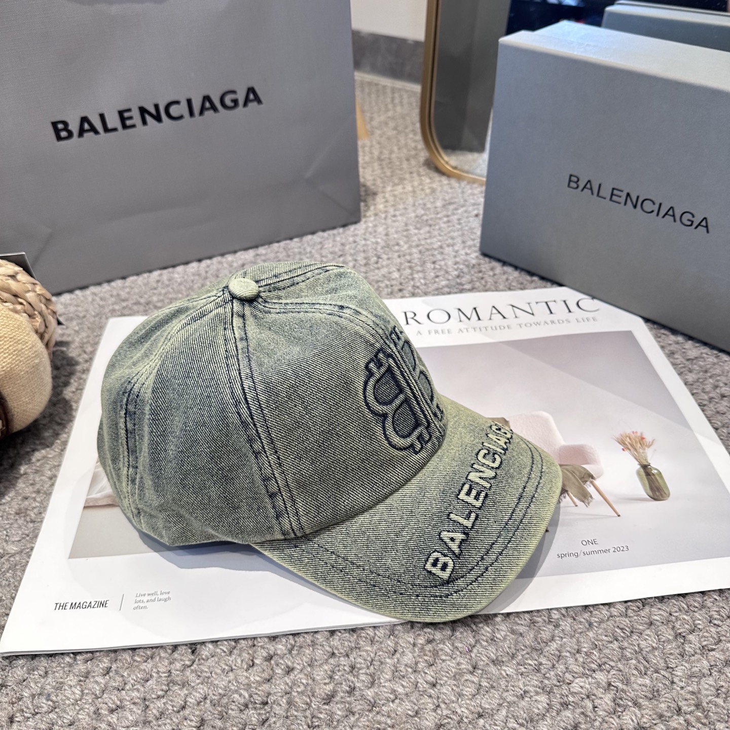 Balenciaga原單男女款BB刺繡軍綠復古棒球帽潮流百搭款| 12 Balenciaga原單男女款BB刺繡軍綠復古棒球帽潮流百搭款