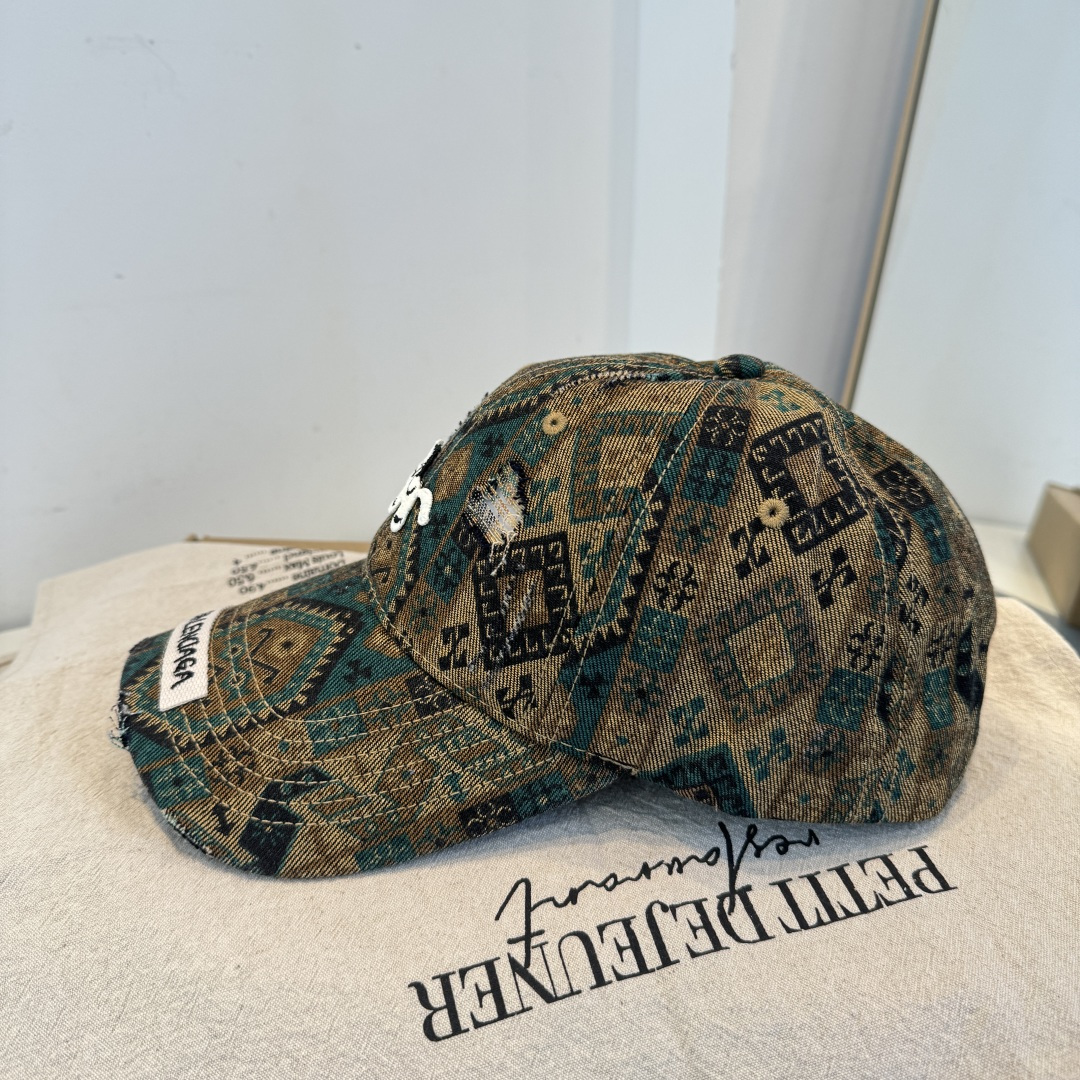 Balenciaga一比一男女款做舊印花棒球帽復古風街頭潮流帽| 13 Balenciaga一比一男女款做舊印花棒球帽復古風街頭潮流帽