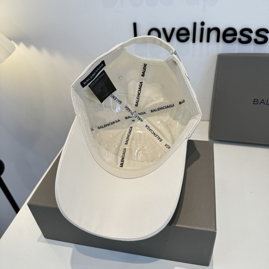 Balenciaga高仿男女款刺绣Logo棒球帽米白色简约百搭休闲帽| 7 Balenciaga高仿男女款刺绣Logo棒球帽米白色简约百搭休闲帽