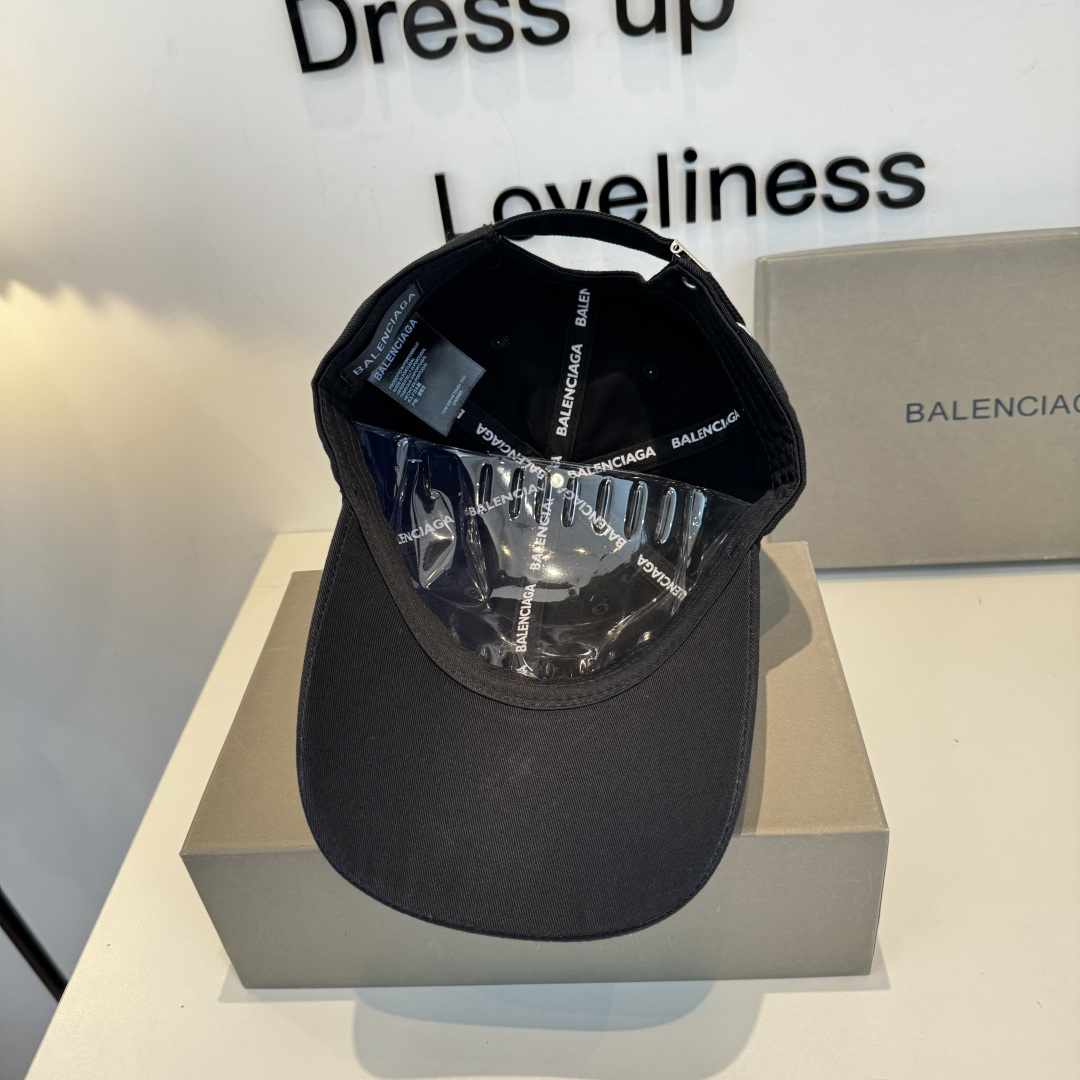 Balenciaga A货男女款刺绣Logo棒球帽黑色蓝字街头潮流帽